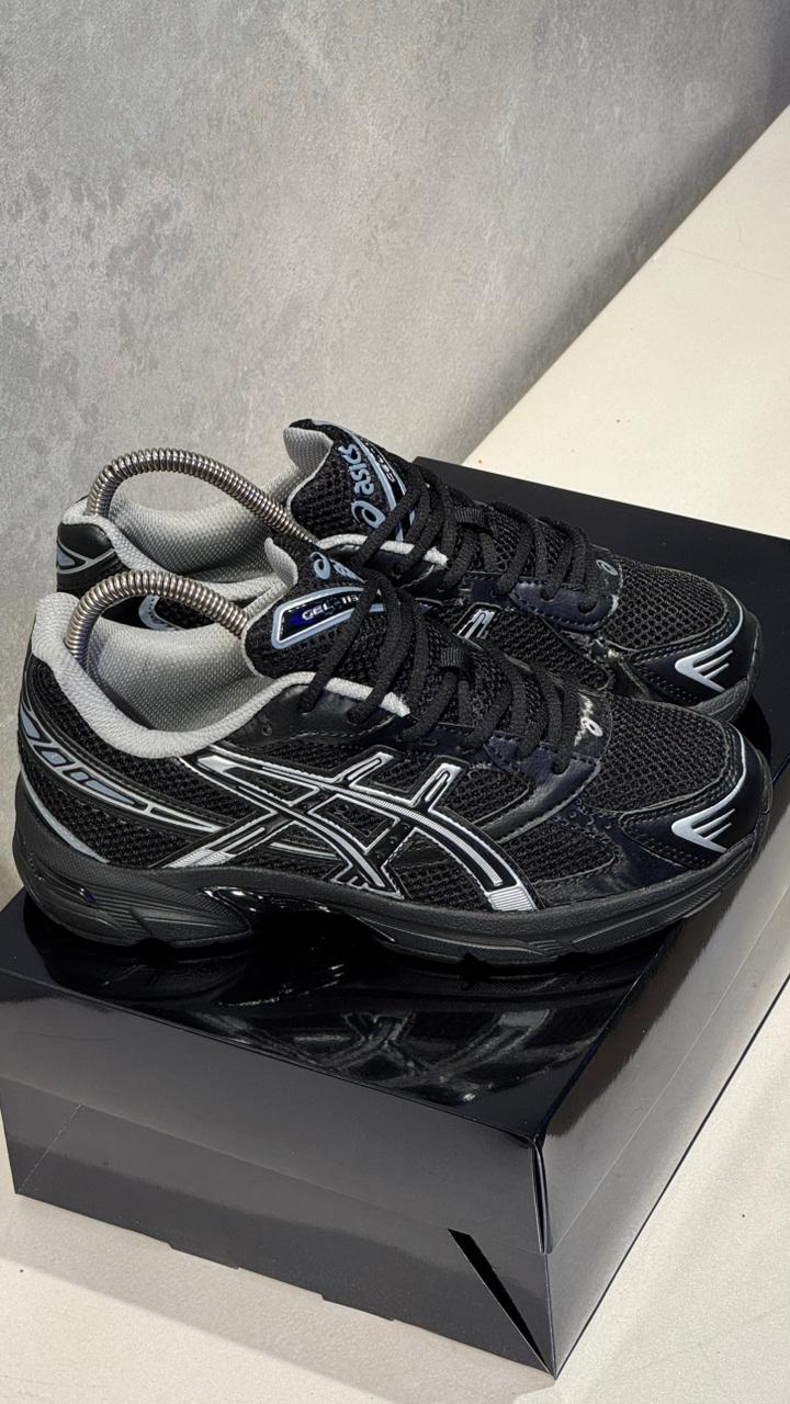 ASICS NEGRO PLATA - Image 4