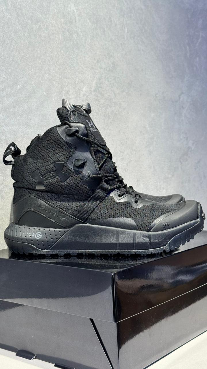 BOTA UNDER ARMOUR NEGRA - Image 8