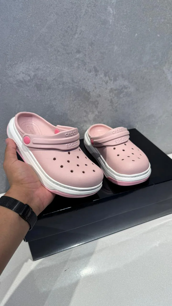 CROCS NIÑA ROSADO - Image 3