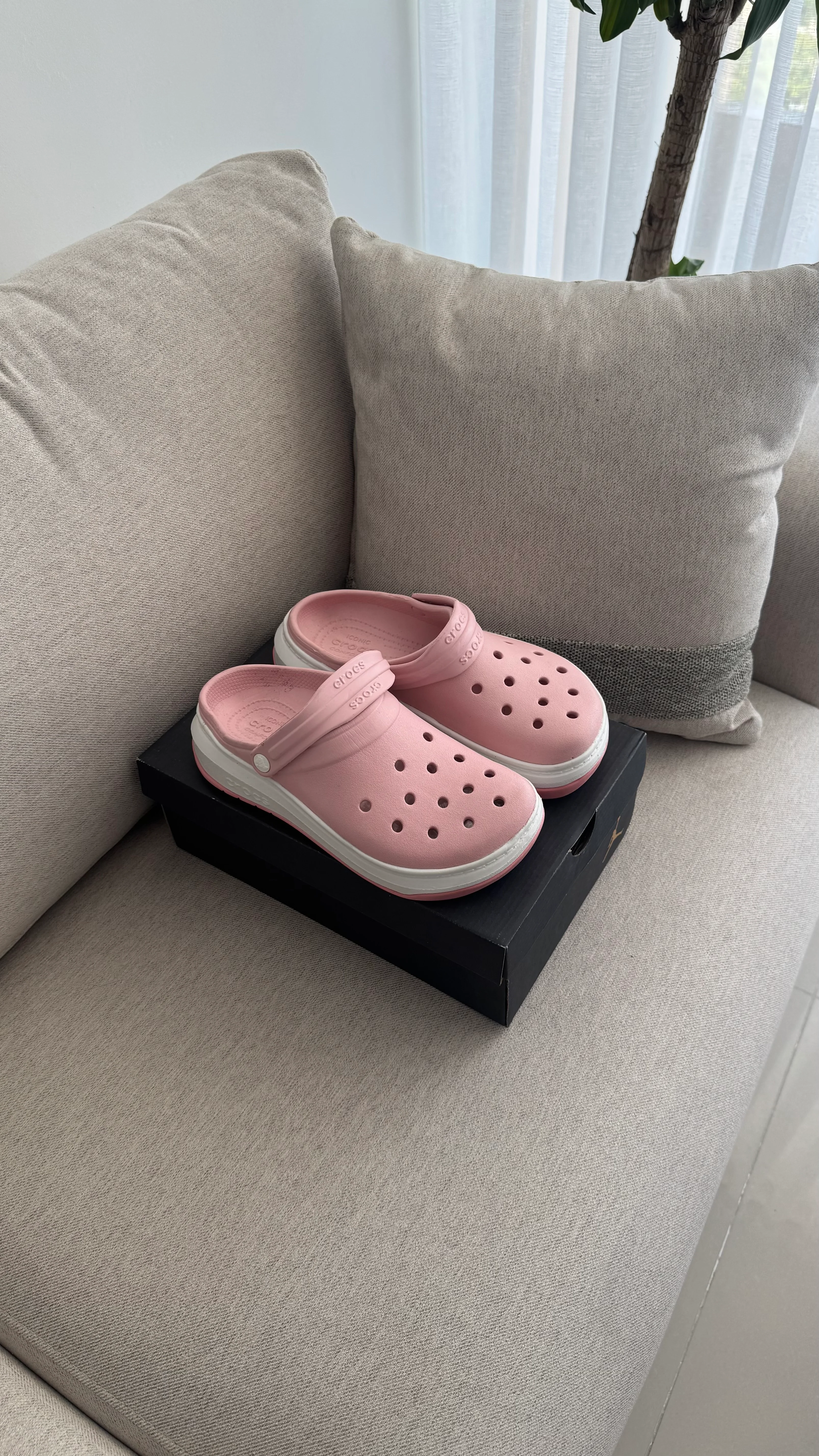 CROCS ROSADO OSCURO - Image 5
