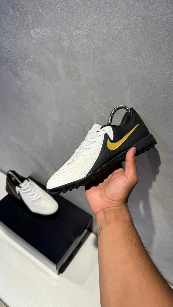 GUAYO  SINTETICA NIKE NEGRO BLANCO DORADO PROMO - Image 3
