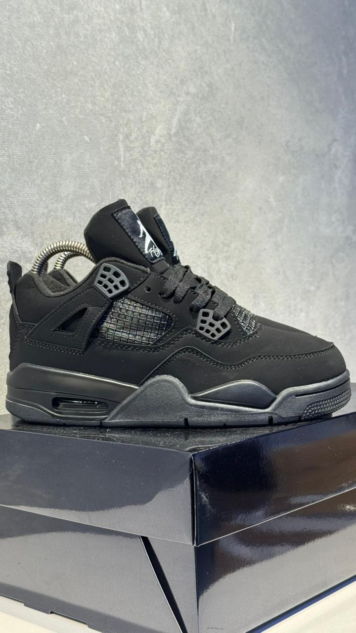 JORDAN RETRO 4 NEGRA - Image 11
