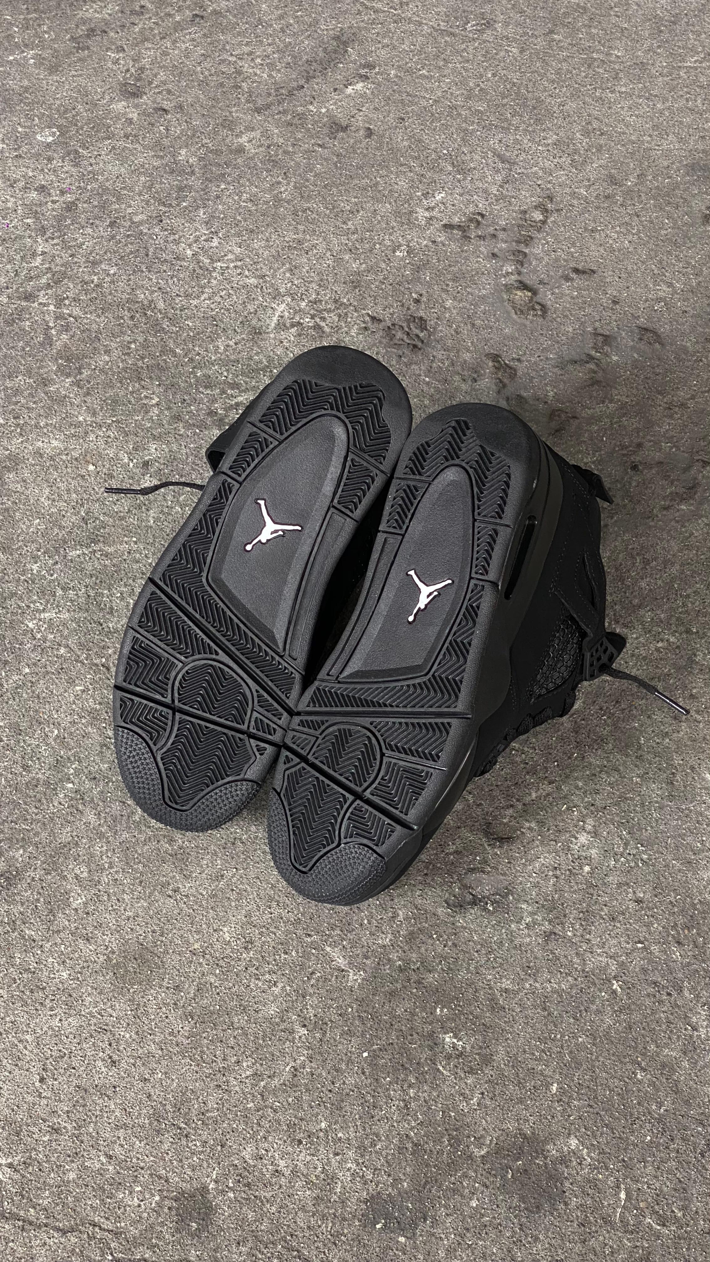 JORDAN RETRO 4 NEGRA - Image 3