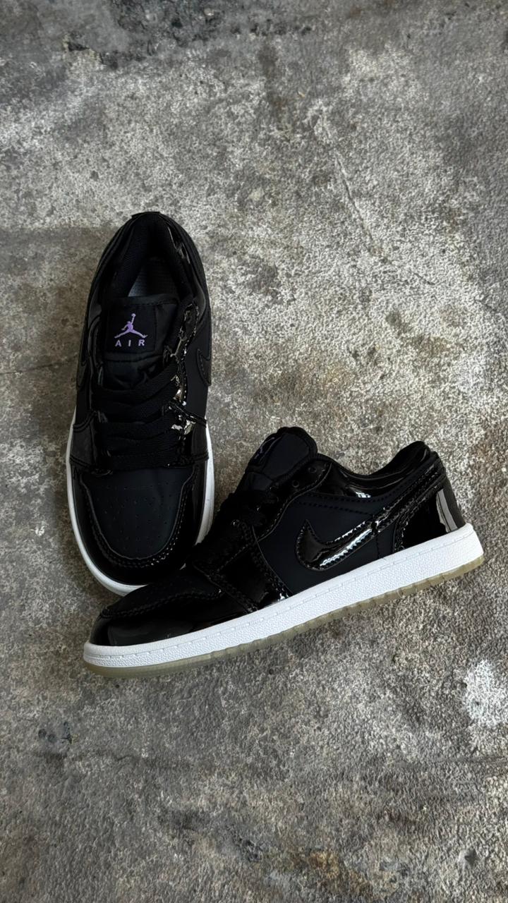 JORDAN RETRO 1 CHAROL NEGRA NIÑOS - Image 3