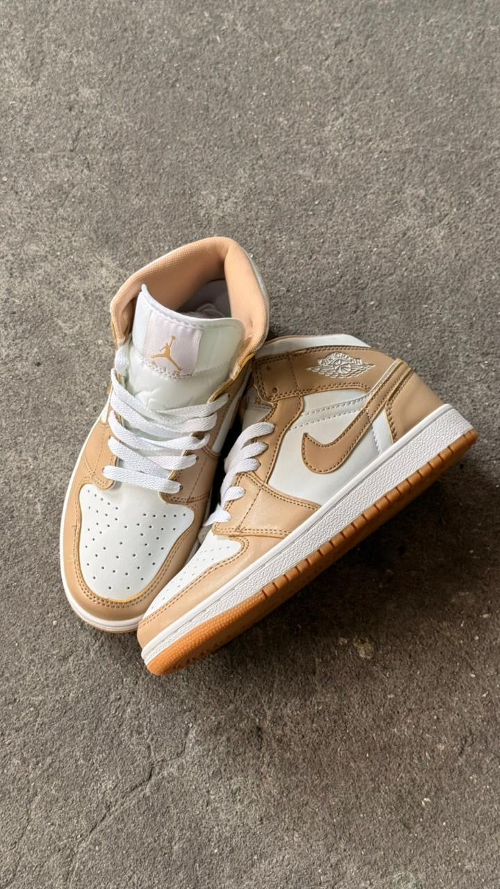 JORDAN RETRO 1 HIGH BLANCO PASTEL - Image 5