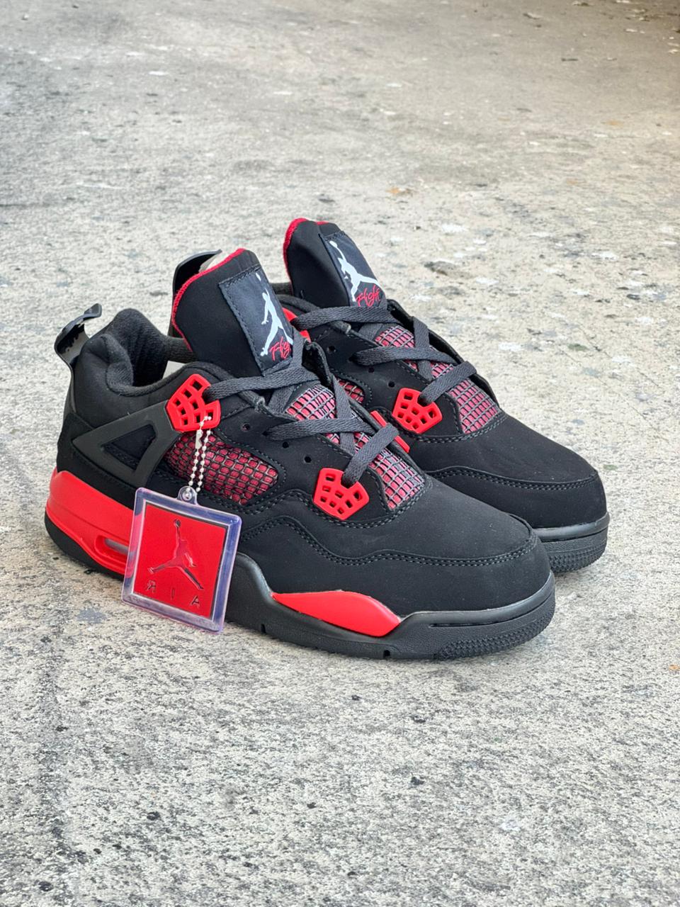 JORDAN RETRO 4 NEGRA ROJA - Image 2