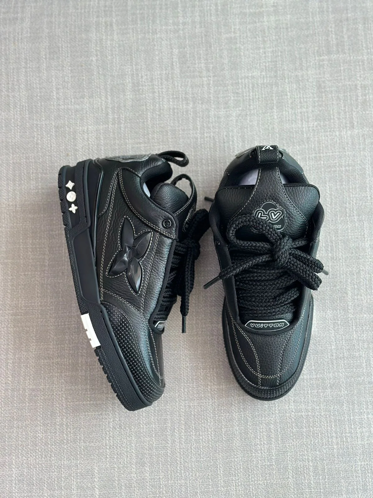 LOUIS VUITTON 1,1 NEGRO - Image 4
