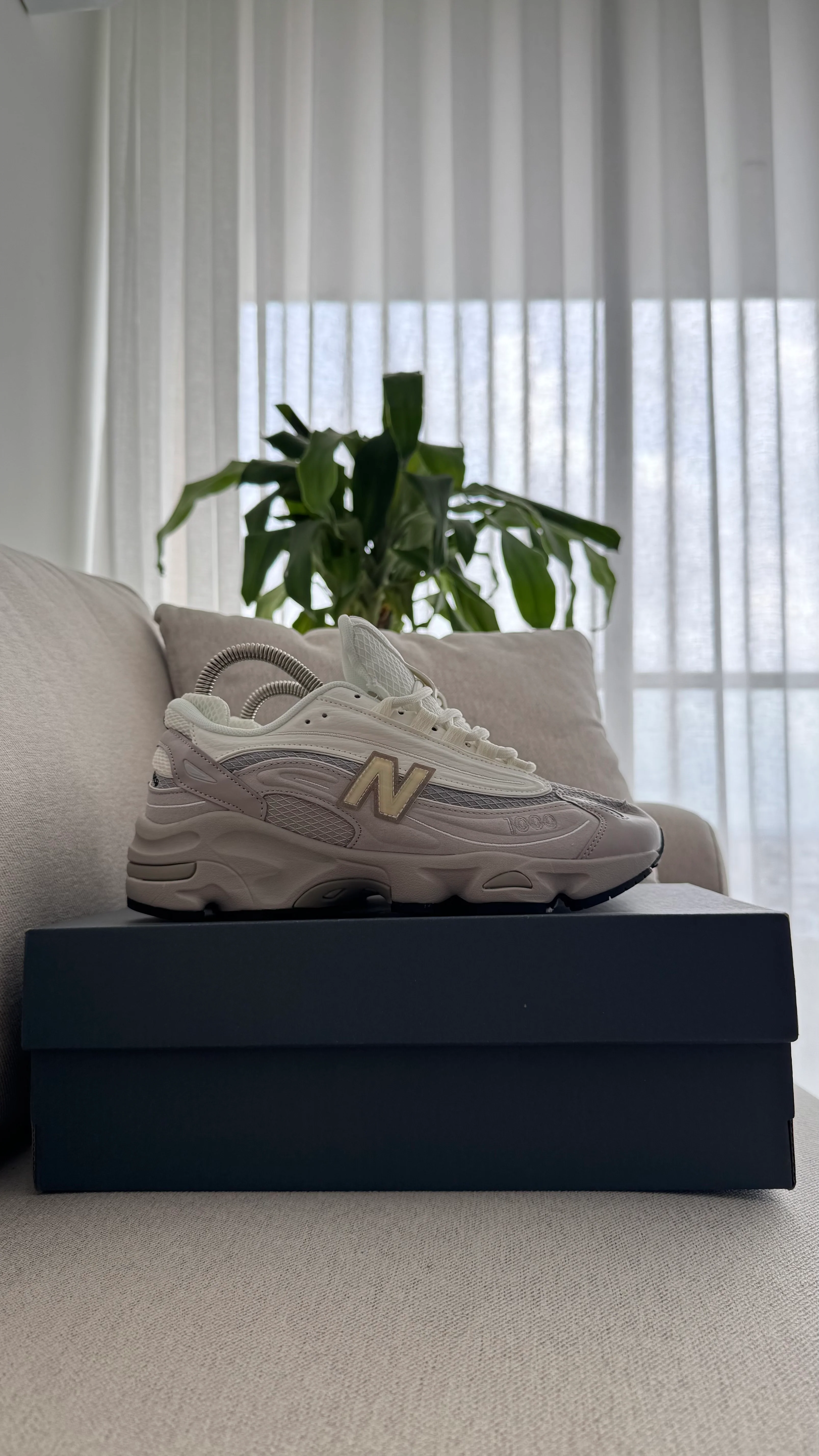 NEW BALANCE 1000 BLANCO LILA - Image 4