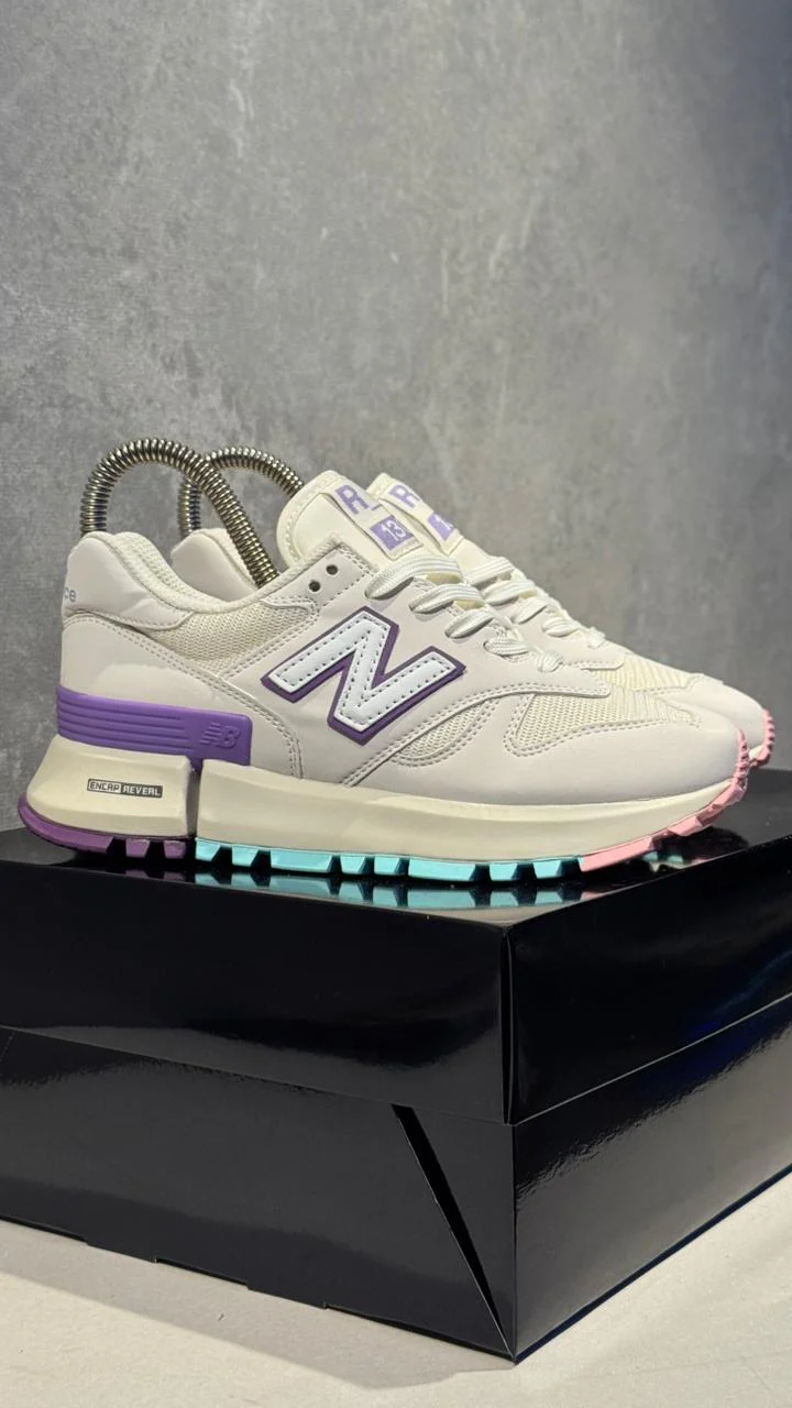 NEW BALANCE 1300 BLANCO MORADO - Image 5