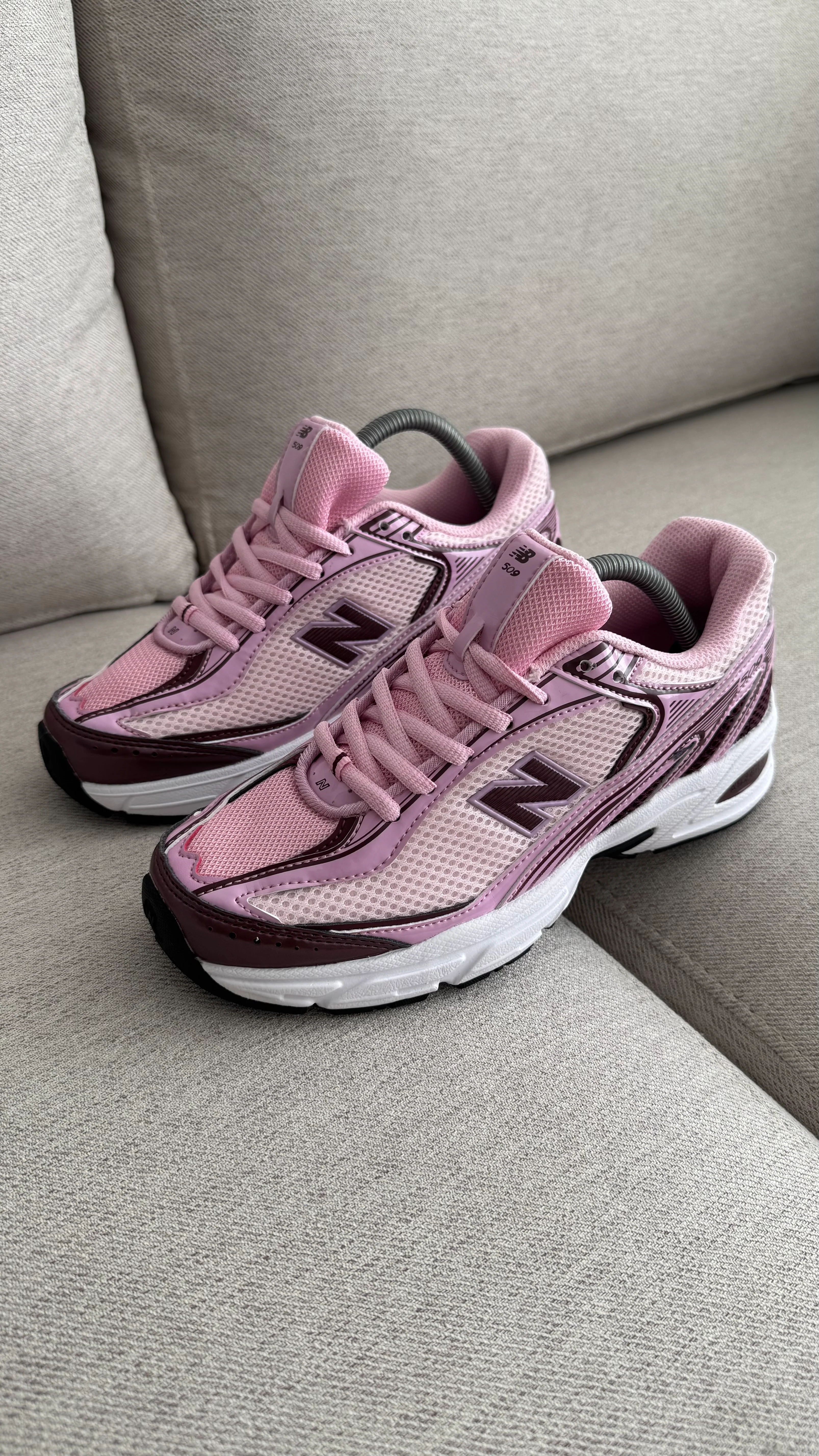 NEW BALANCE 509 ROSADO - Image 10
