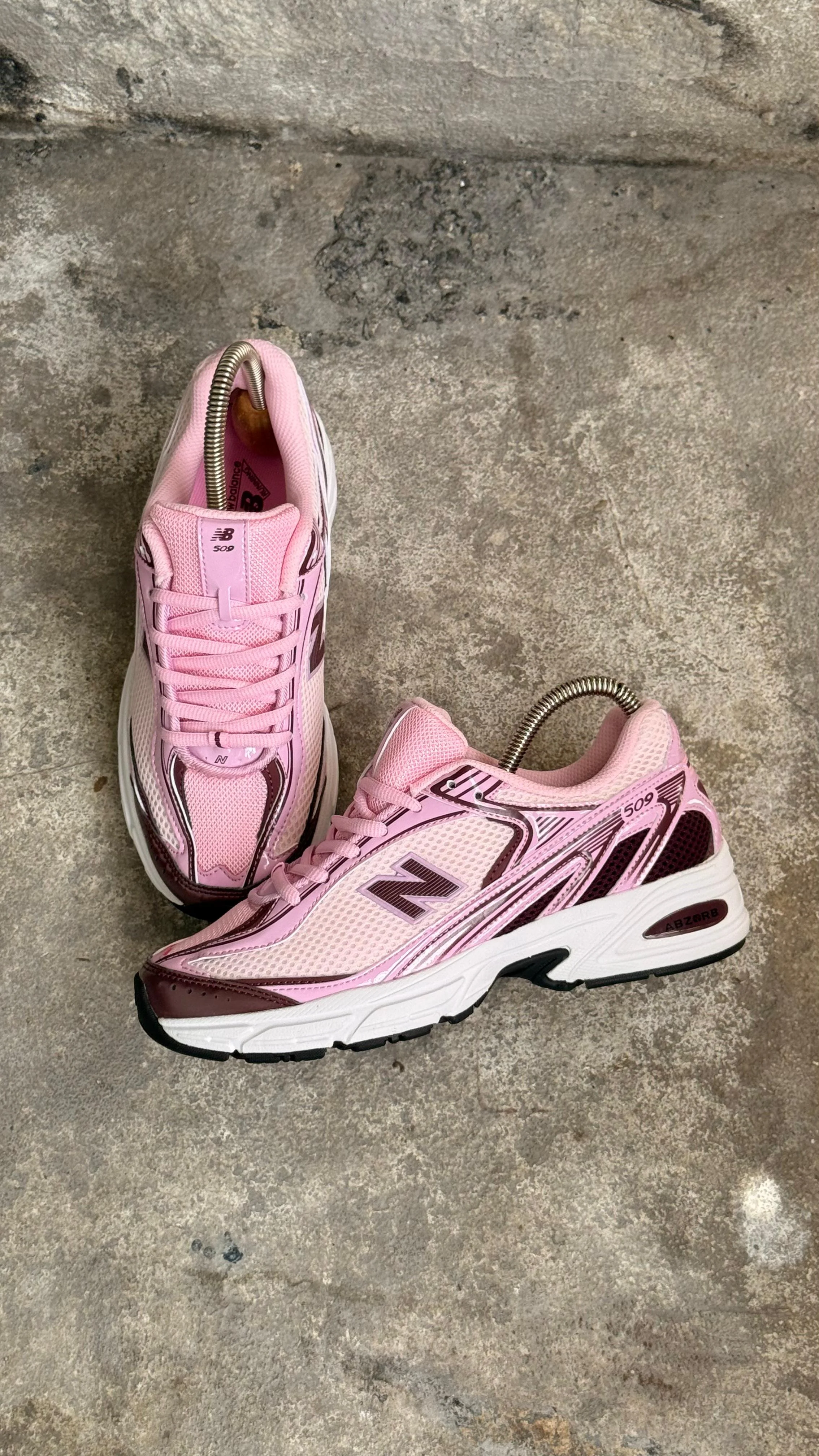 NEW BALANCE 509 ROSADO - Image 3