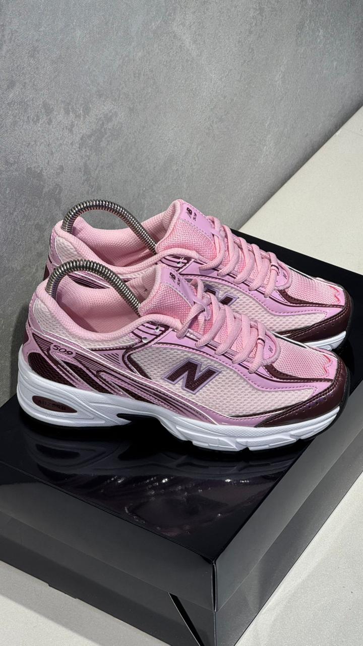 NEW BALANCE 509 ROSADO - Image 4