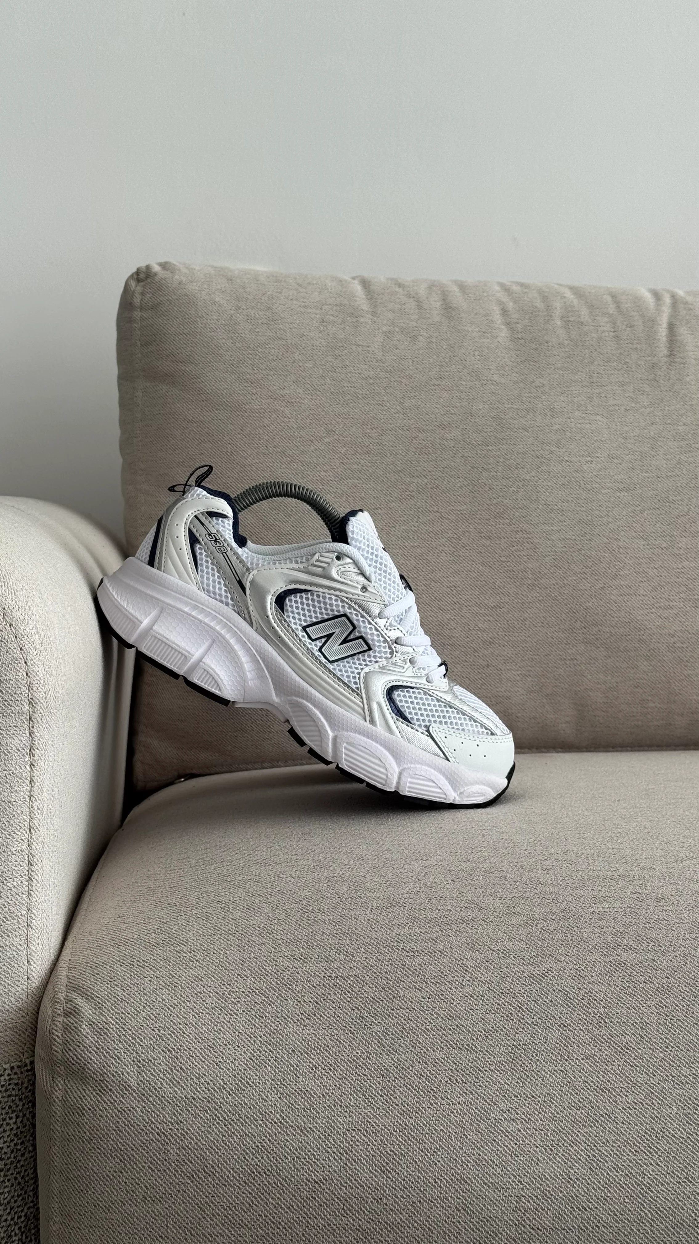 NEW BALANCE 530 V2 CLASICO - Image 6