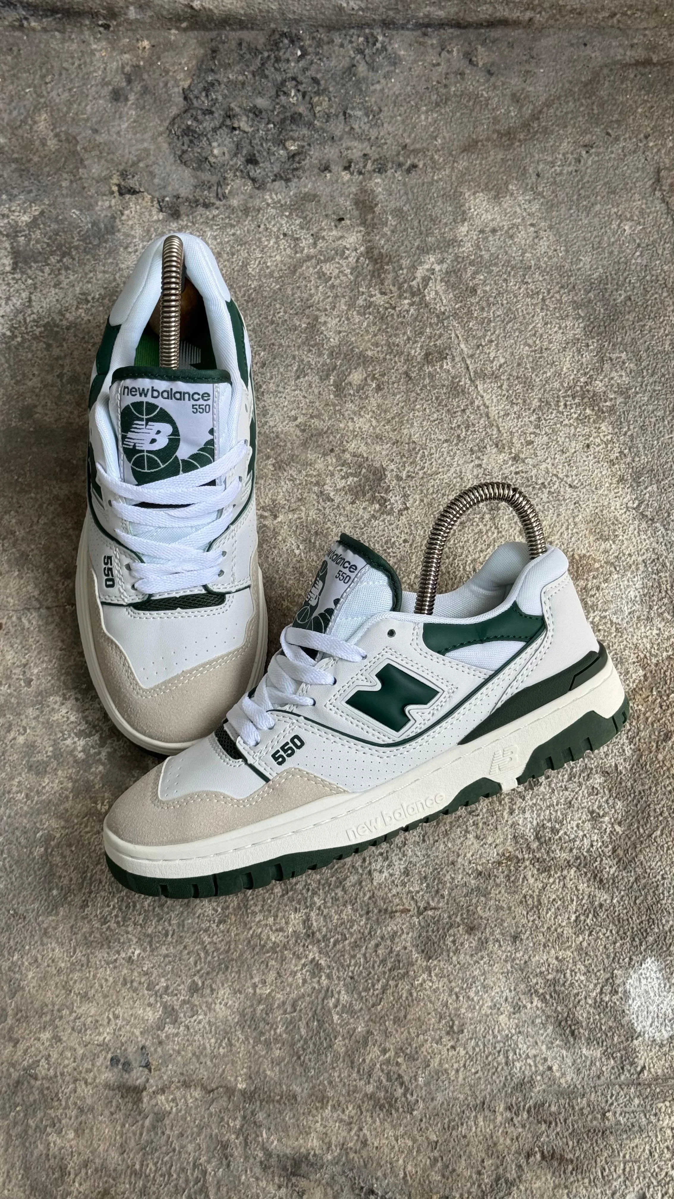 NEW BALANCE 550 BLANCO VERDE - Image 3
