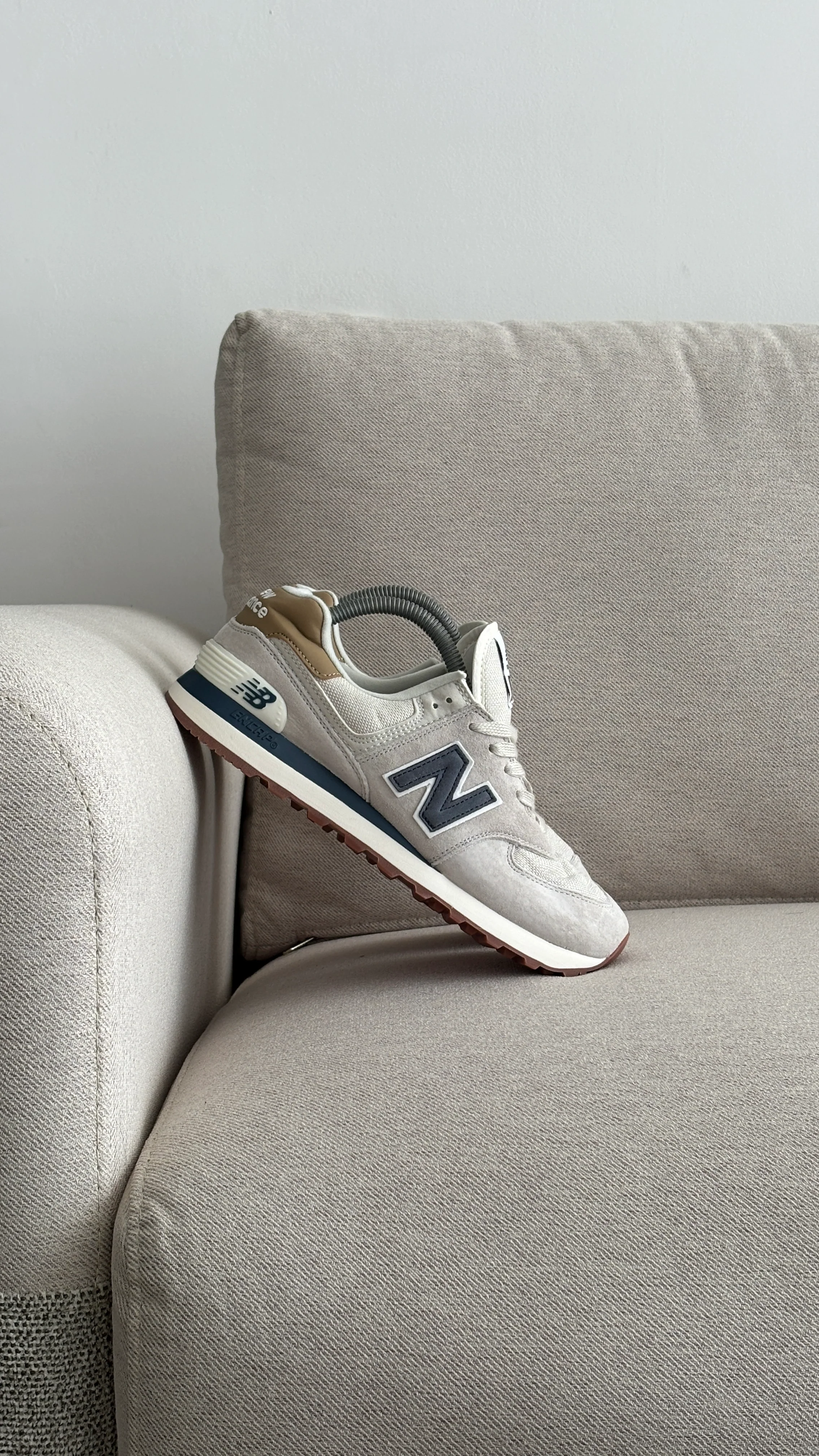 NEW BALANCE 574 GRIS AZUL TURQUIS - Image 8