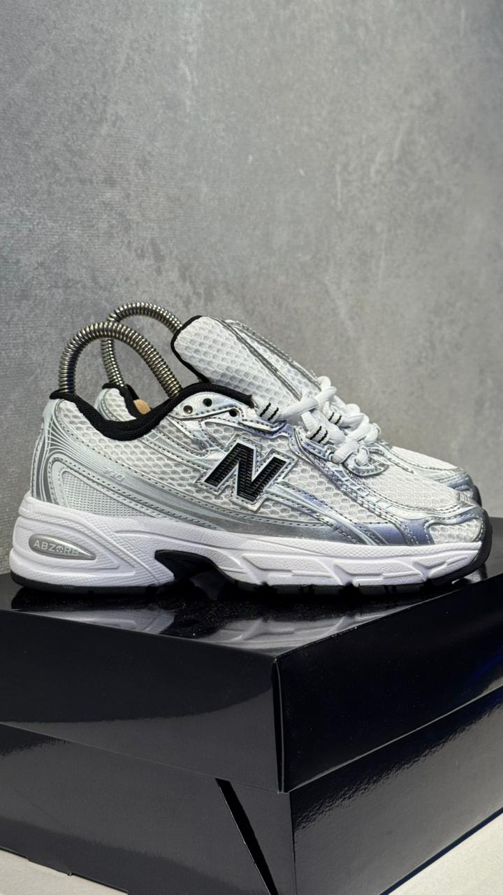 NEW BALANCE  740 BLANCO NEGRO - Image 5