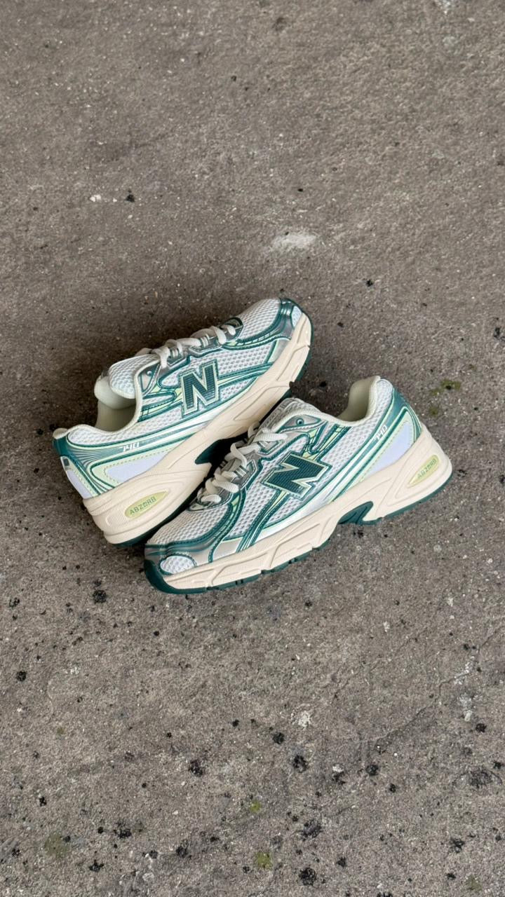 NEW BALANCE 740 PLATA VERDE - Image 2