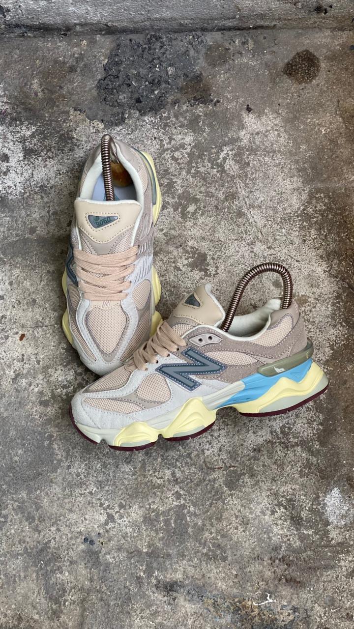 NEW BALANCE 9060 BEIGE AZUL PROMO MASTER - Image 2