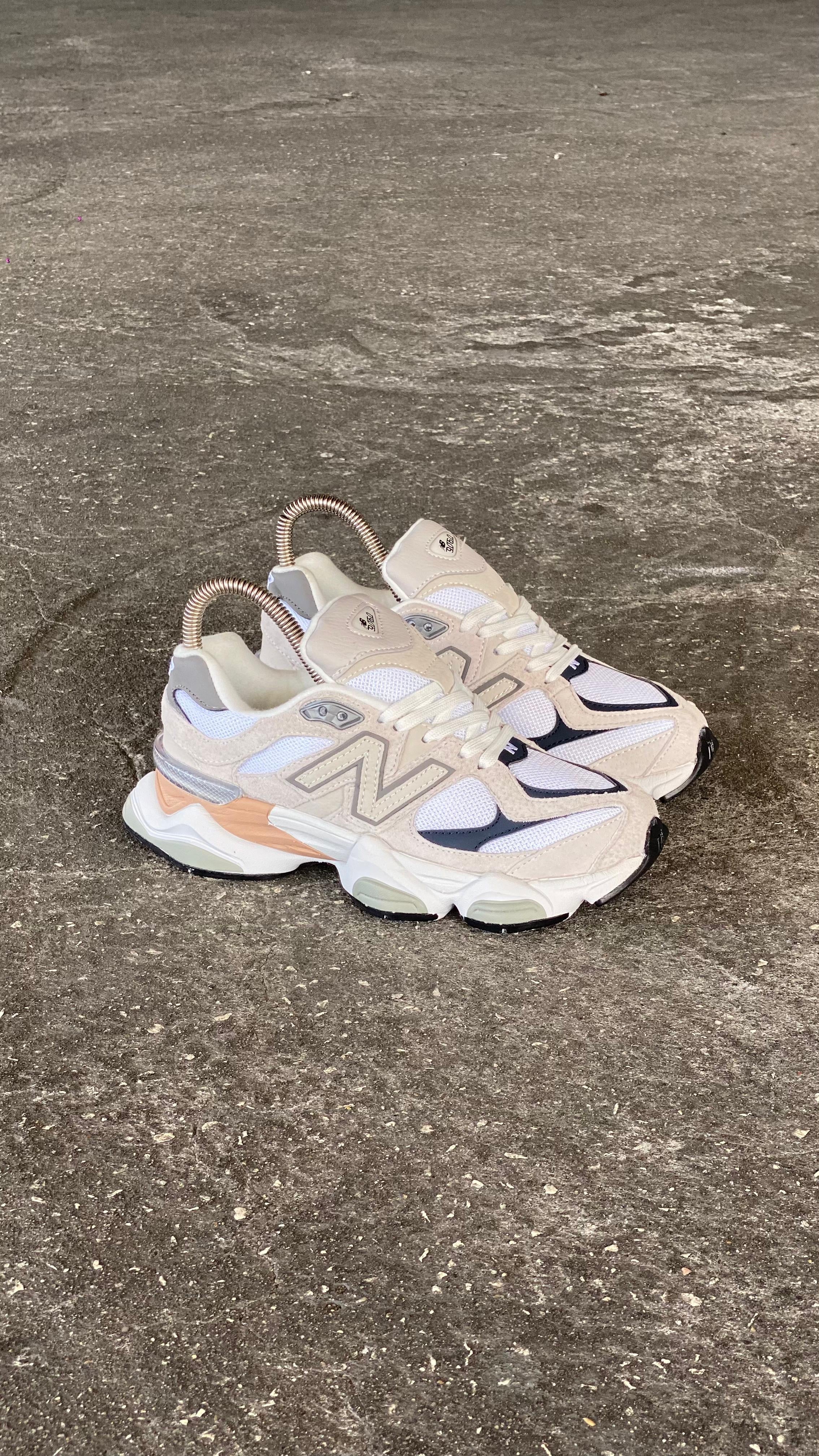 NEW BALANCE 9060 BLANCO NARANJA