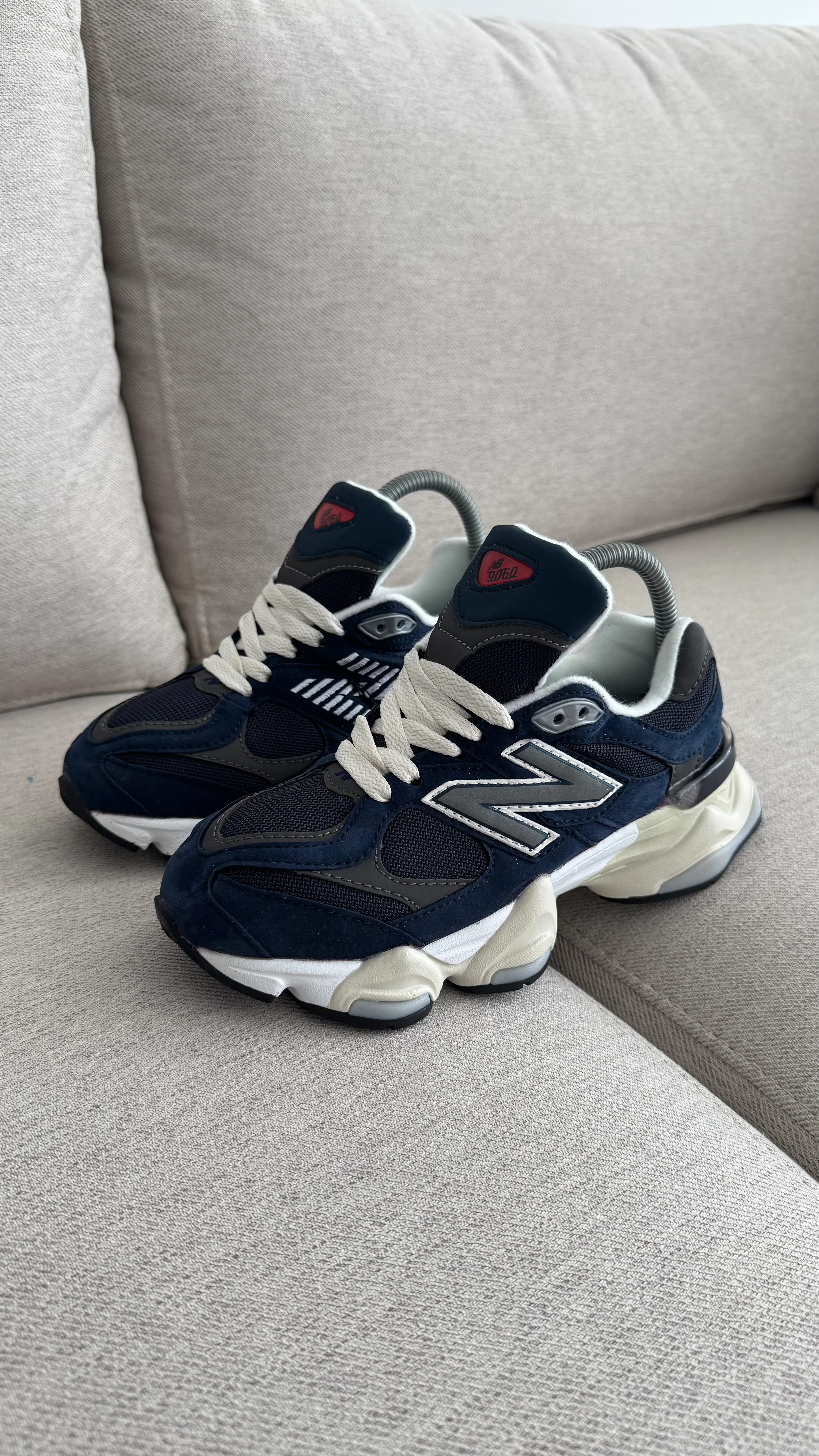 NEW BALANCE 9060 DAMA BEIGE AZUL - Image 8