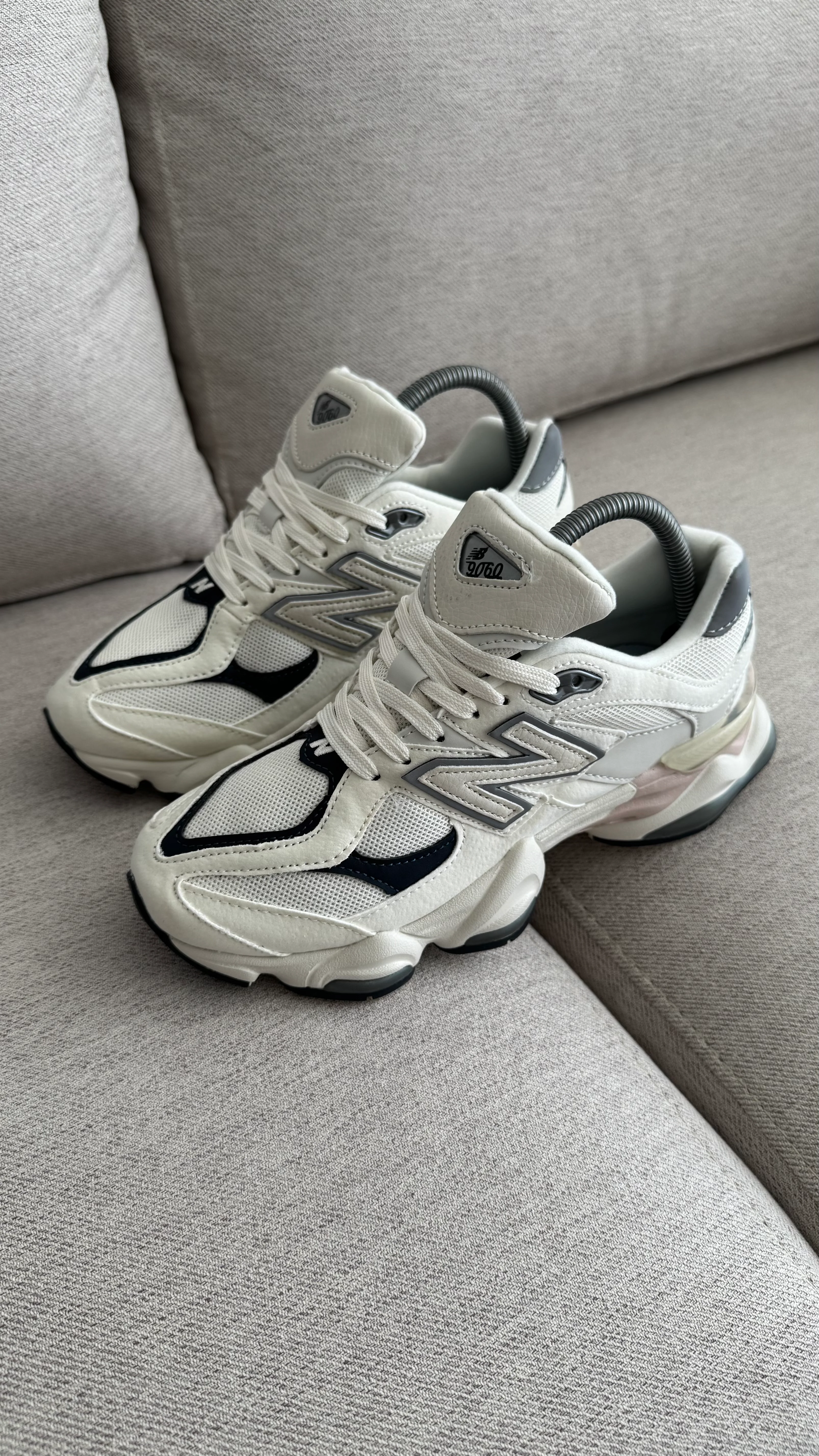 NEW BALANCE 9060 BLANCO ROSA - Image 8