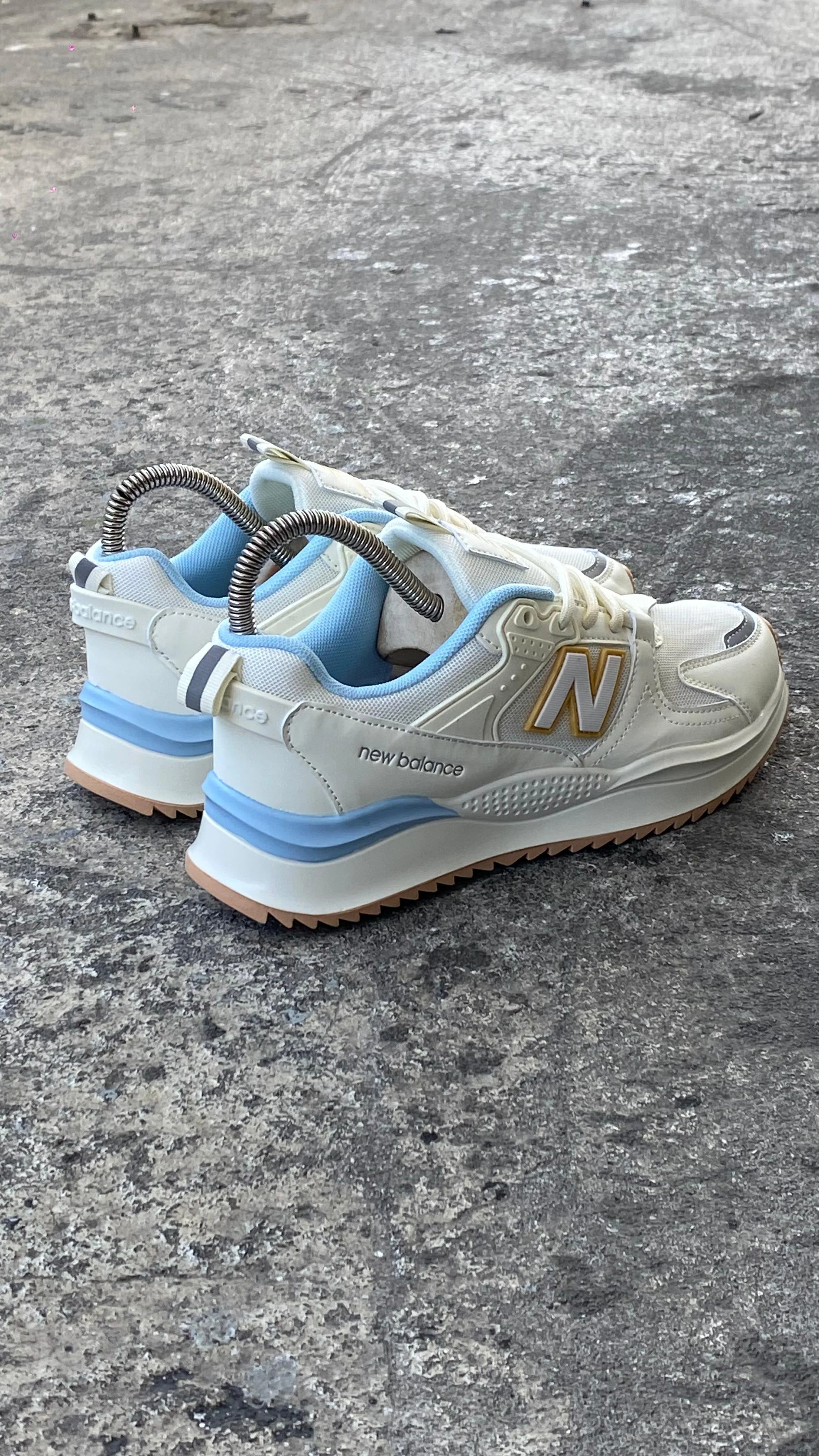 NEW BALANCE 999 BLANCO AMARILLO - Image 2