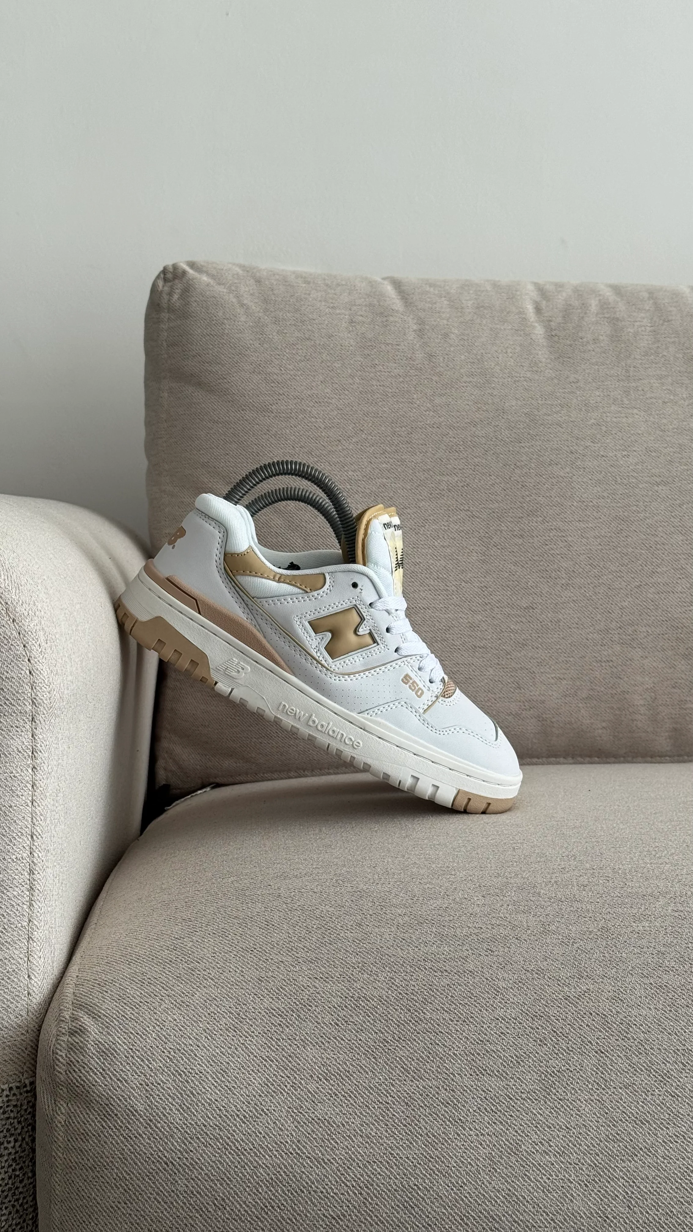 NEW BALANCE 550 BLANCO BEIGE - Image 6
