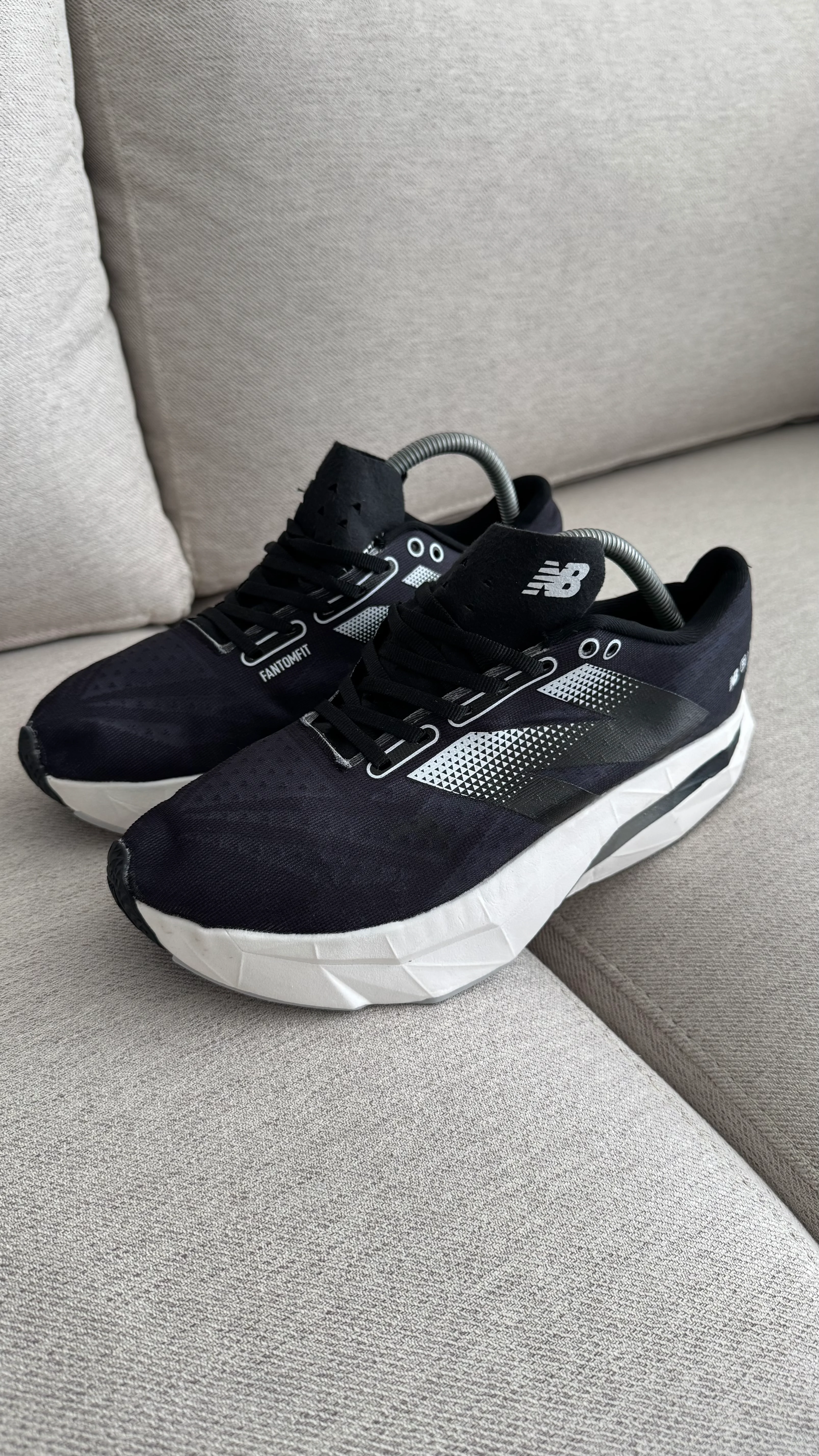 NEW BALANCE ELITE NEGRO BLANCO - Image 4