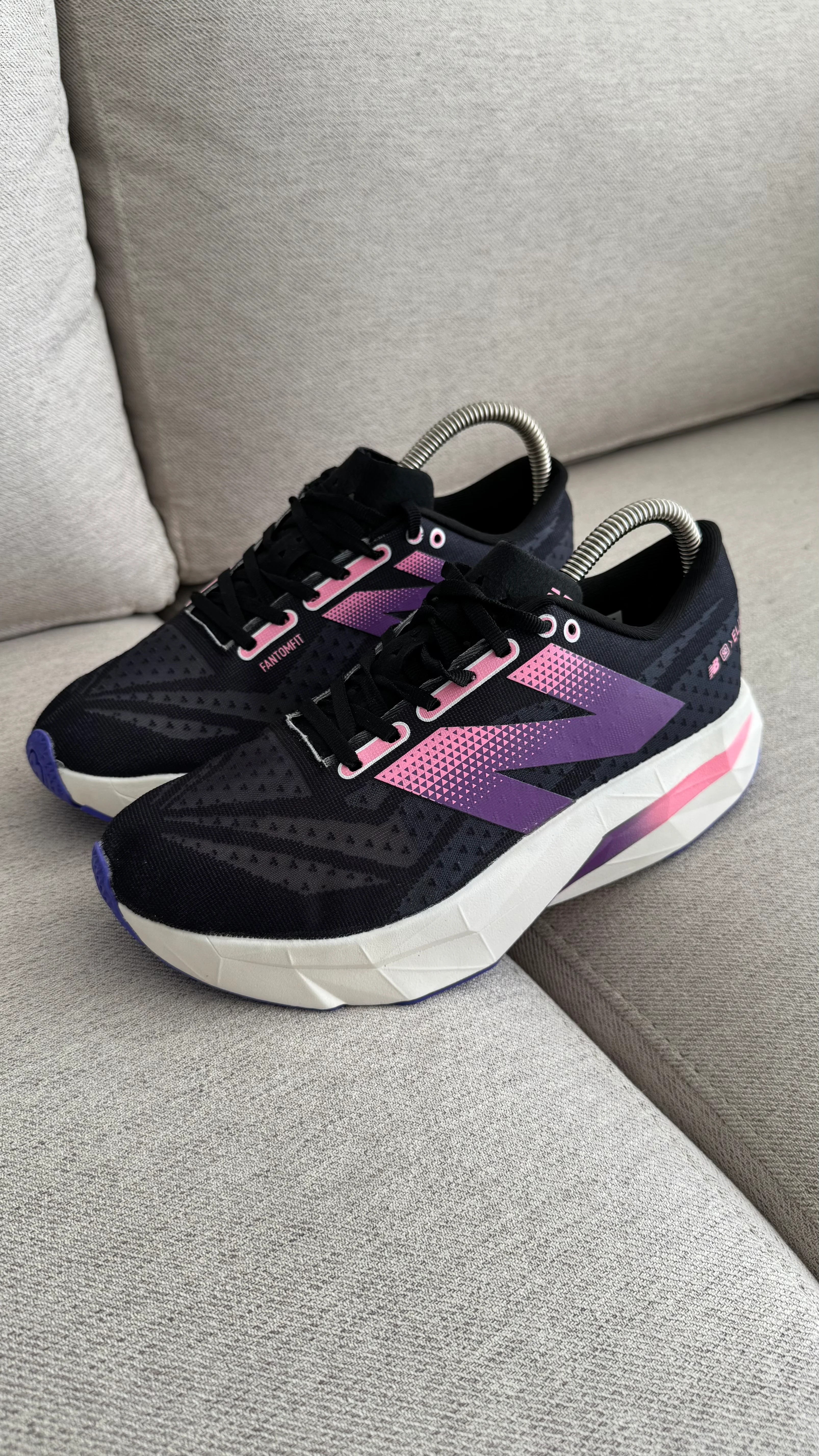 NEW BALANCE ELITE NEGRO MORADO - Image 10
