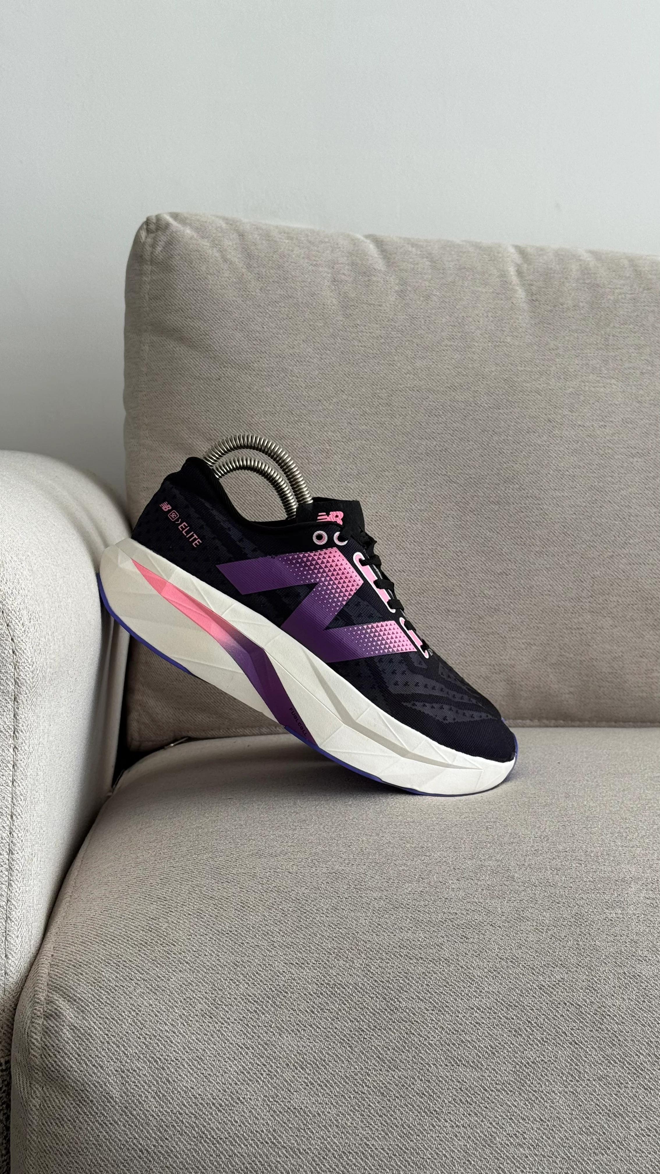 NEW BALANCE ELITE NEGRO MORADO - Image 8