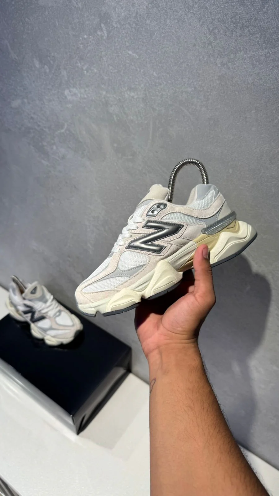 NEW BALANCE 9060 BEIGE ROSA - Image 3