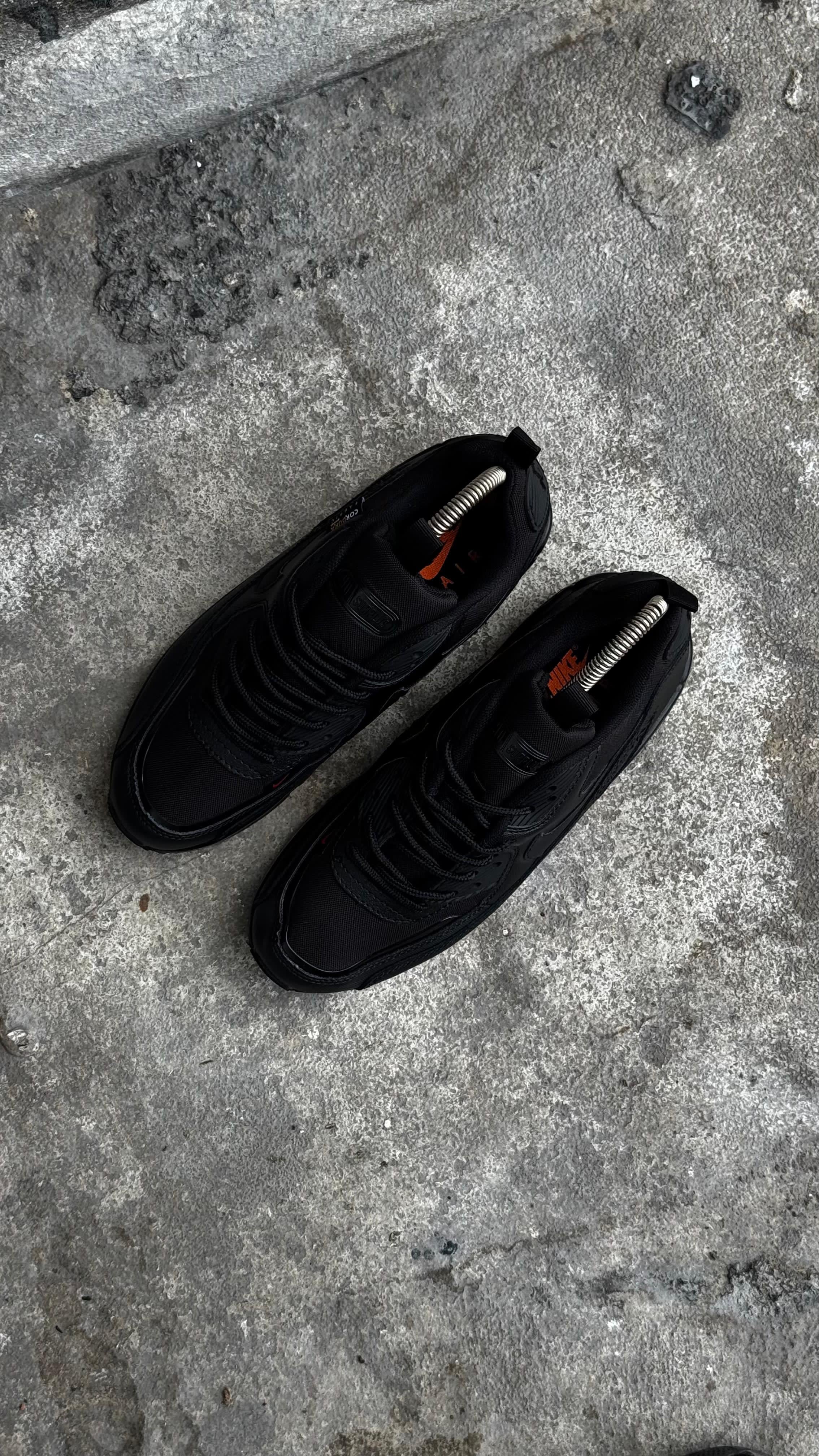 NIKE AIR MAX 90 NEGRO - Image 2