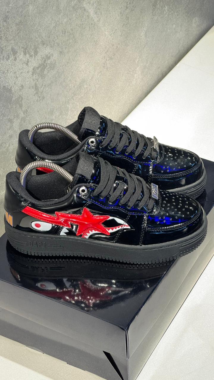 NIKE BAPE NEGRO ROJO - Image 3