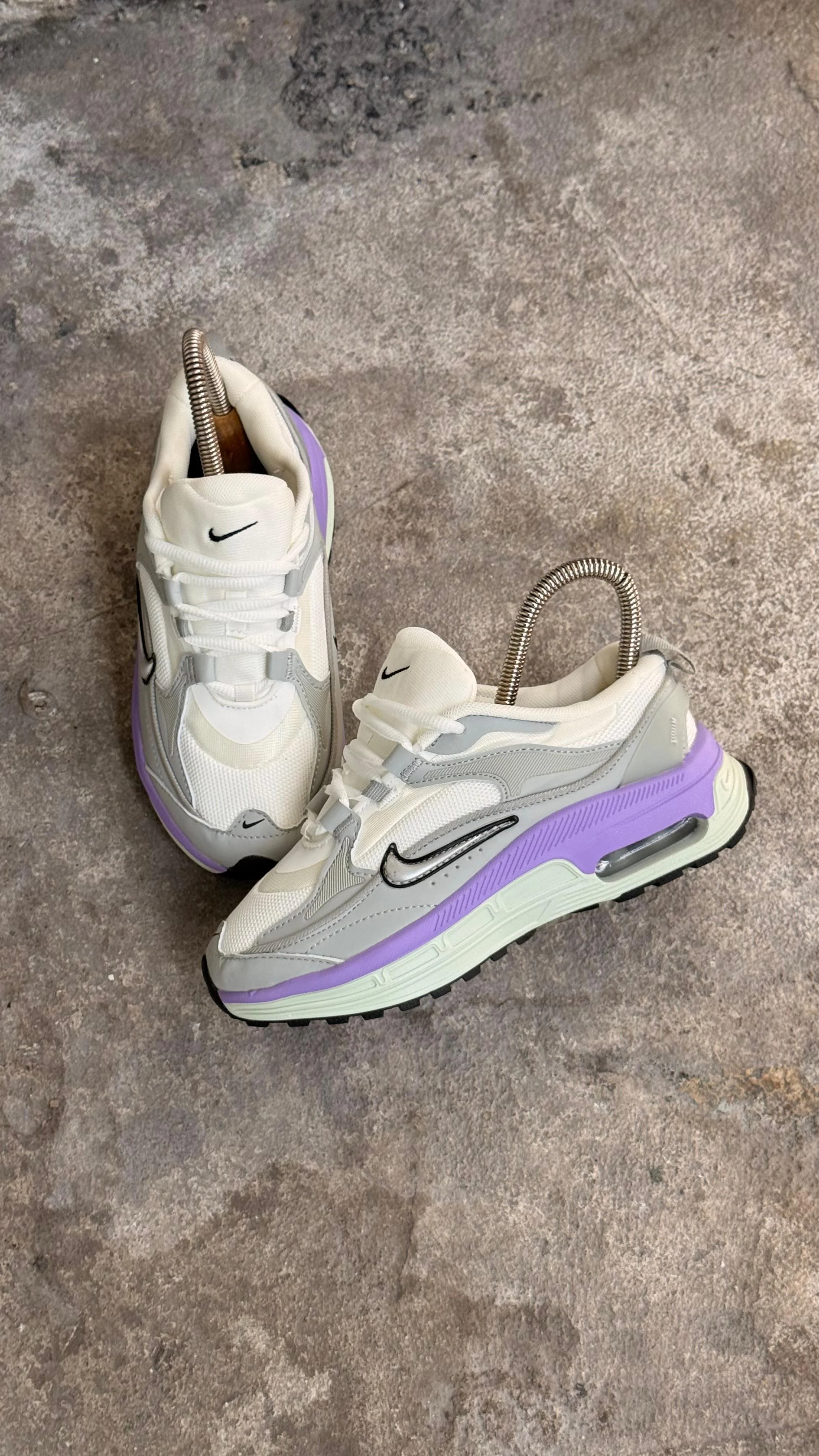 NIKE BLISS BLANCO MORADO PROMO - Image 3