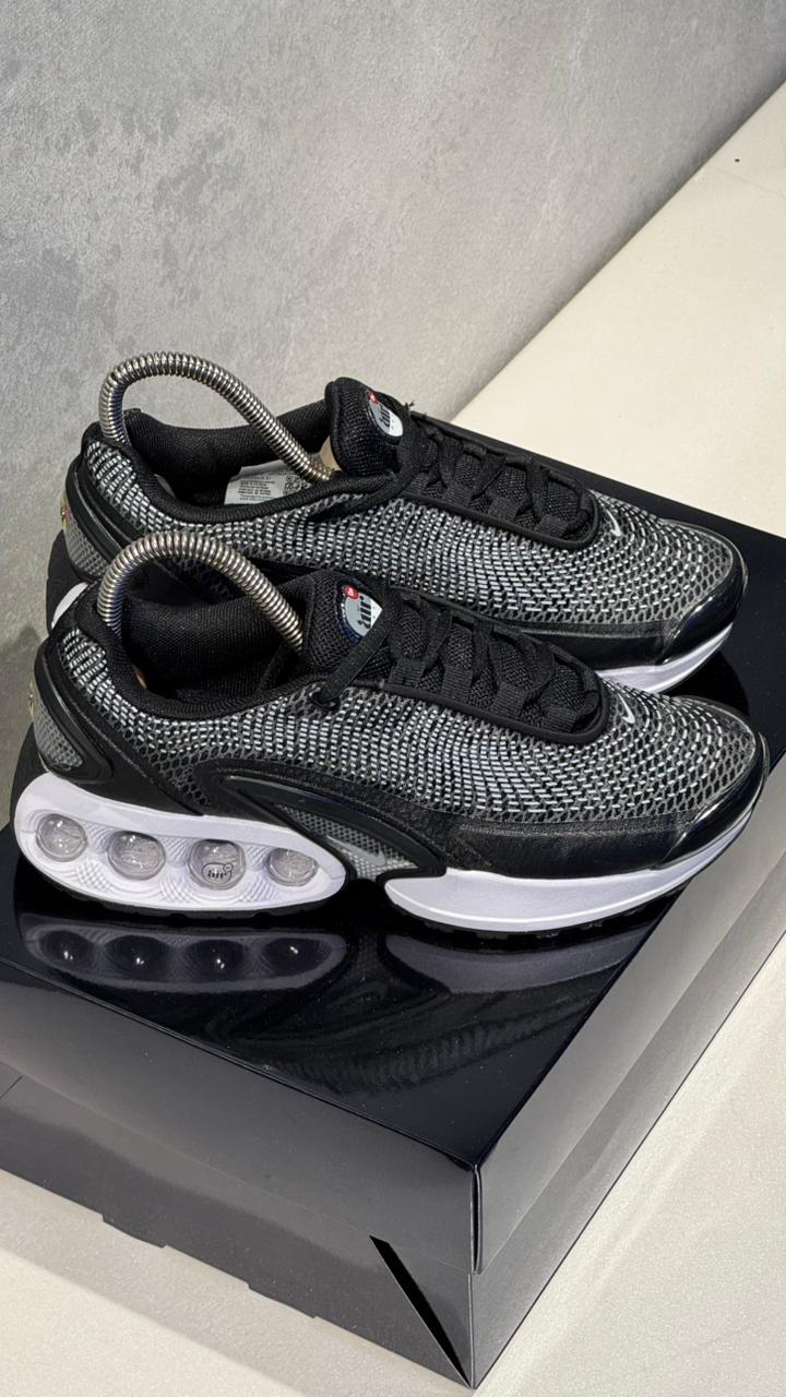 NIKE CAMARA NEGRO BLANCO PROMO - Image 4