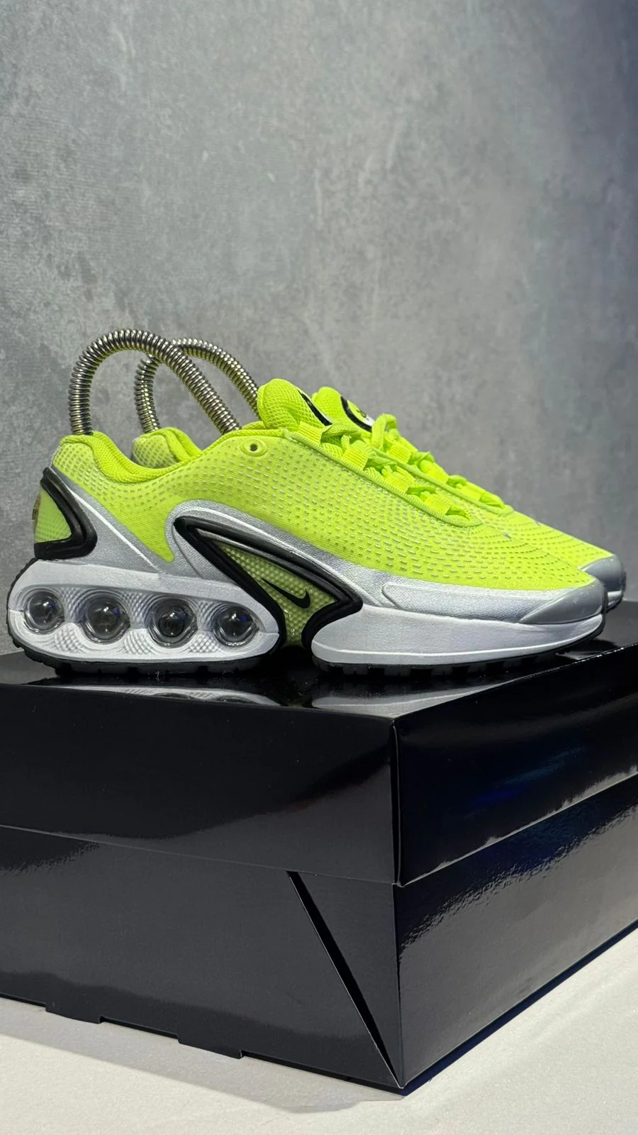 NIKE CAMARA VERDE PROMO - Image 2