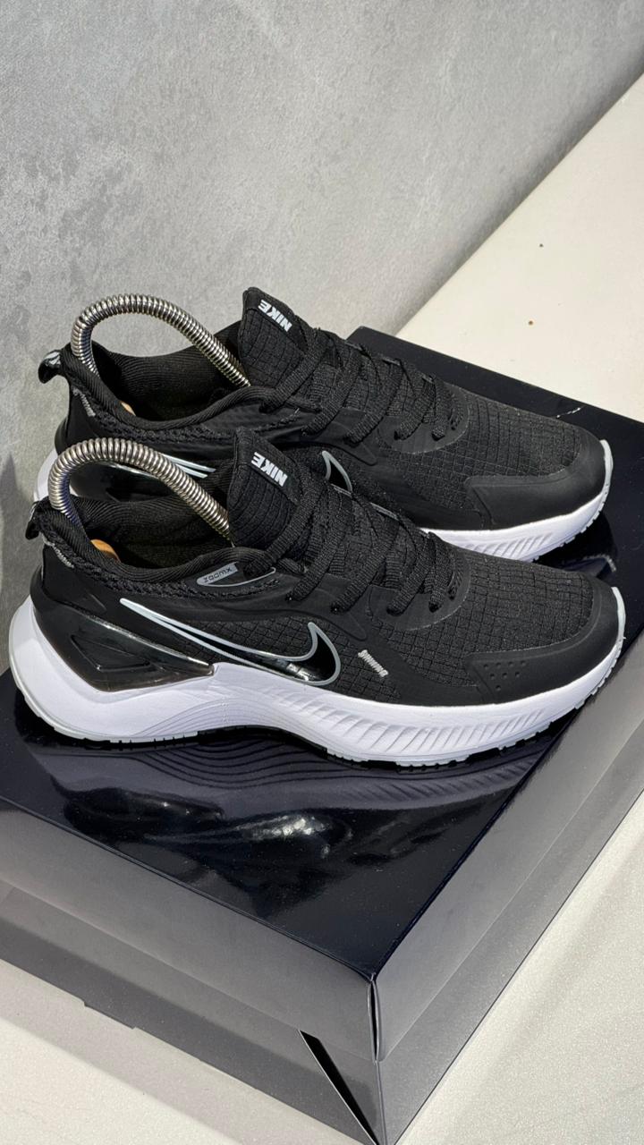 NIKE DIAMANTE NEGRO BLANCO PROMO - Image 3