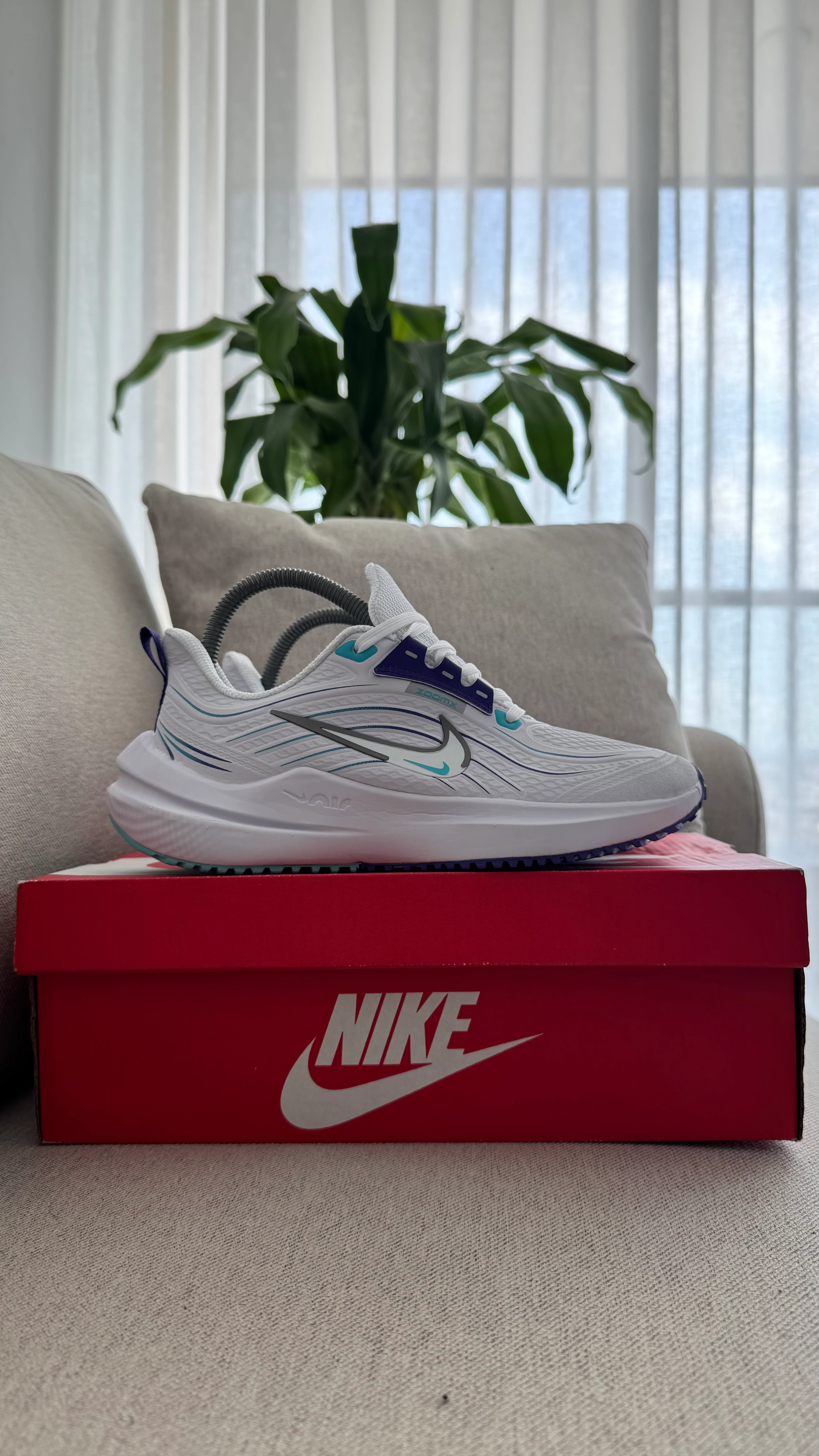 NIKE DOBLE CHULO BLANCO MORADO - Image 9