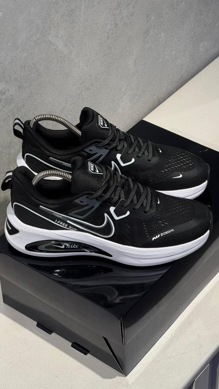 NIKE FREE RUN NEGRO BLANCO - Image 4