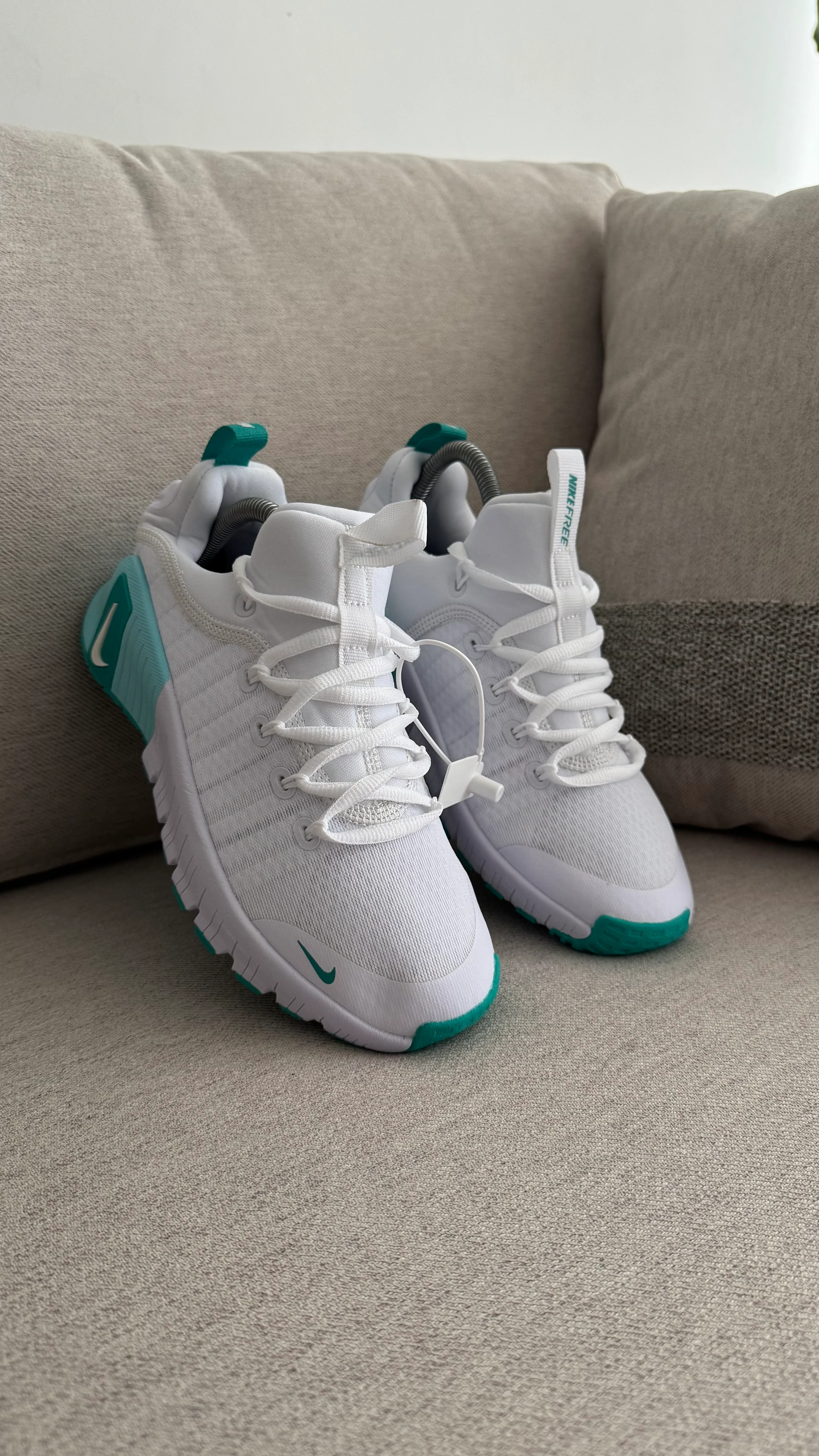 NIKE FREECOM BLANCO VERDE MENTA - Image 10
