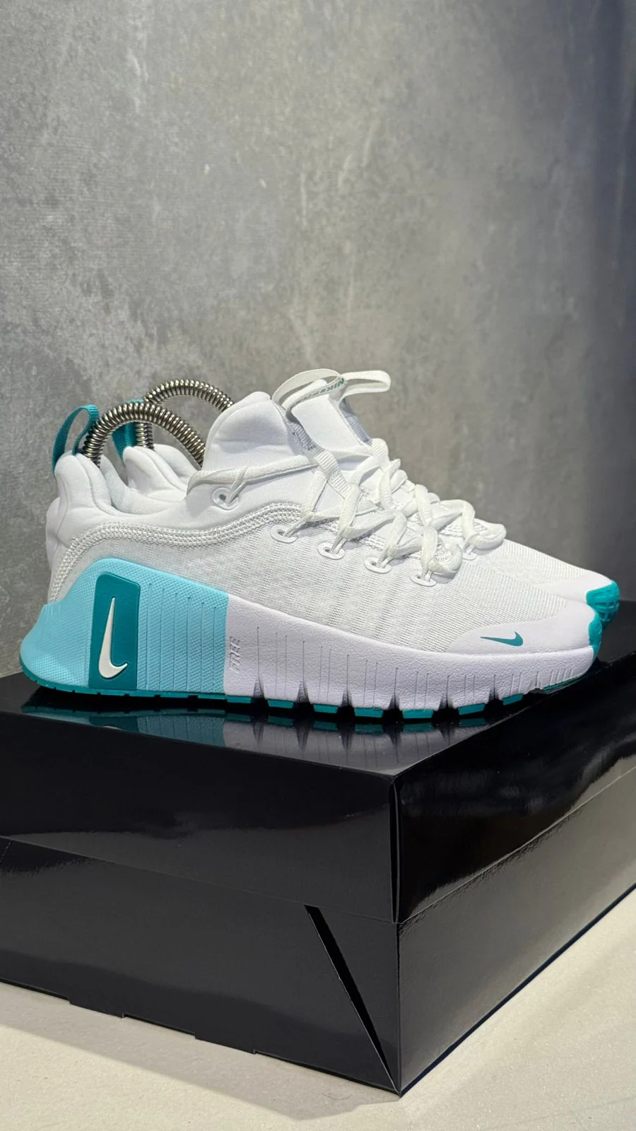 NIKE FREECOM BLANCO VERDE MENTA - Image 6