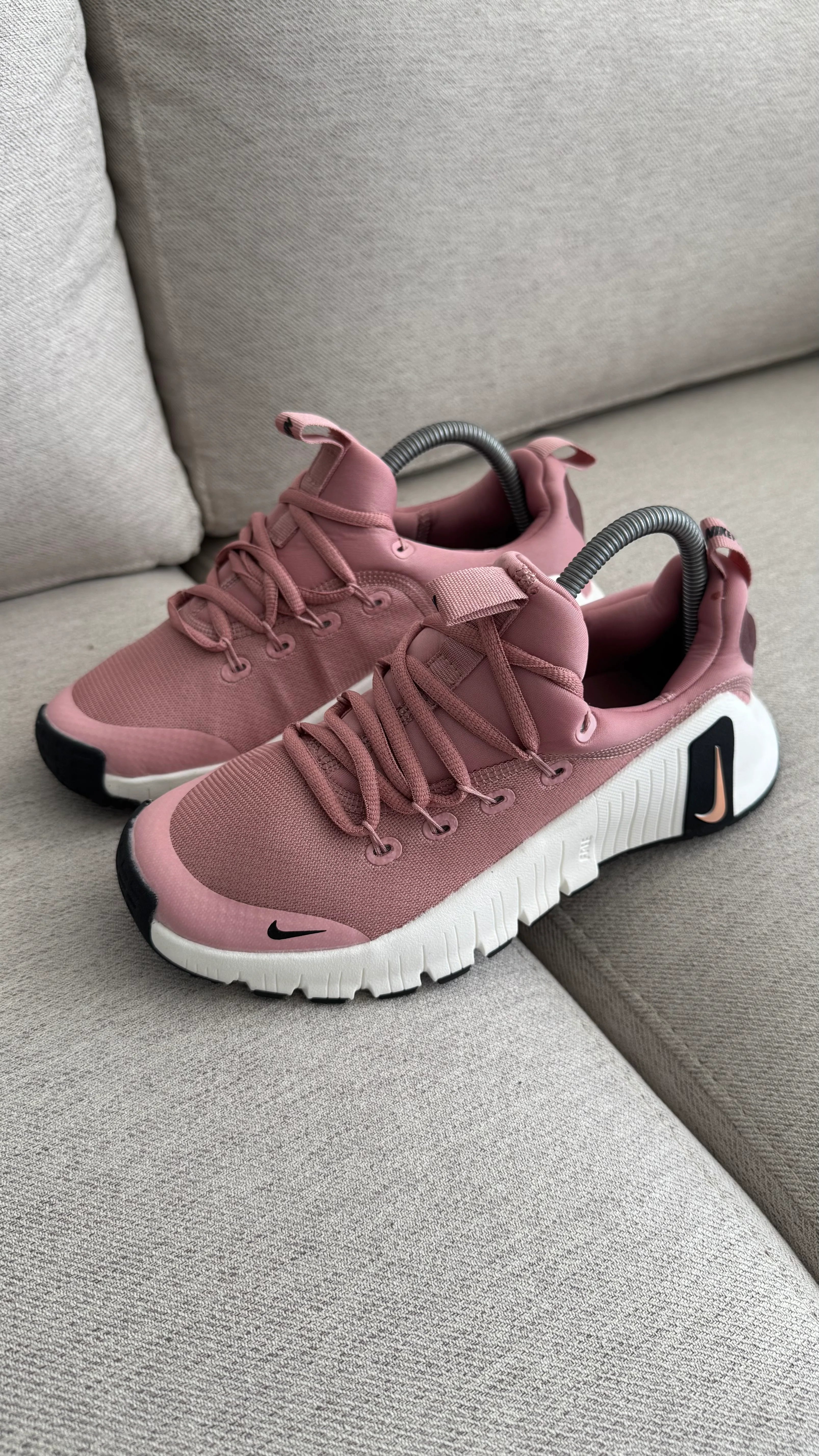NIKE FREECOM ROSADO - Image 11