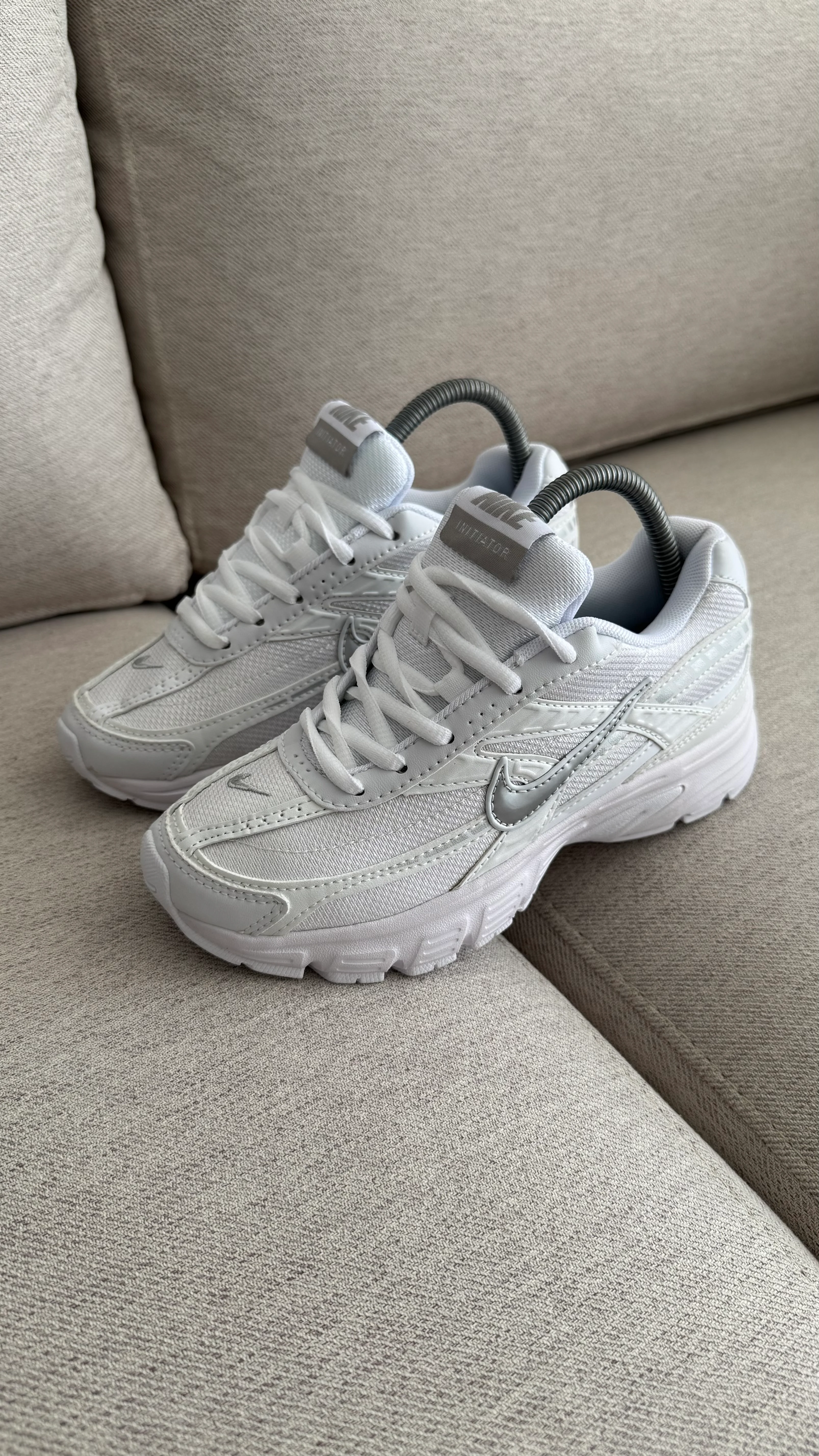 NIKE INITIATOR BLANCO - Image 4