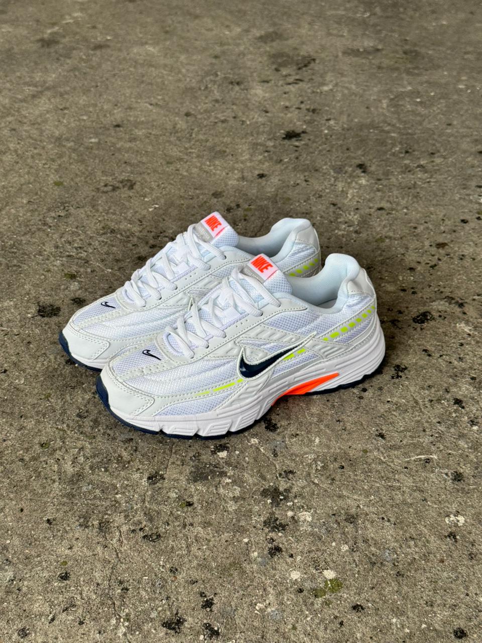 NIKE INITIATOR BLANCO COLORS - Image 2