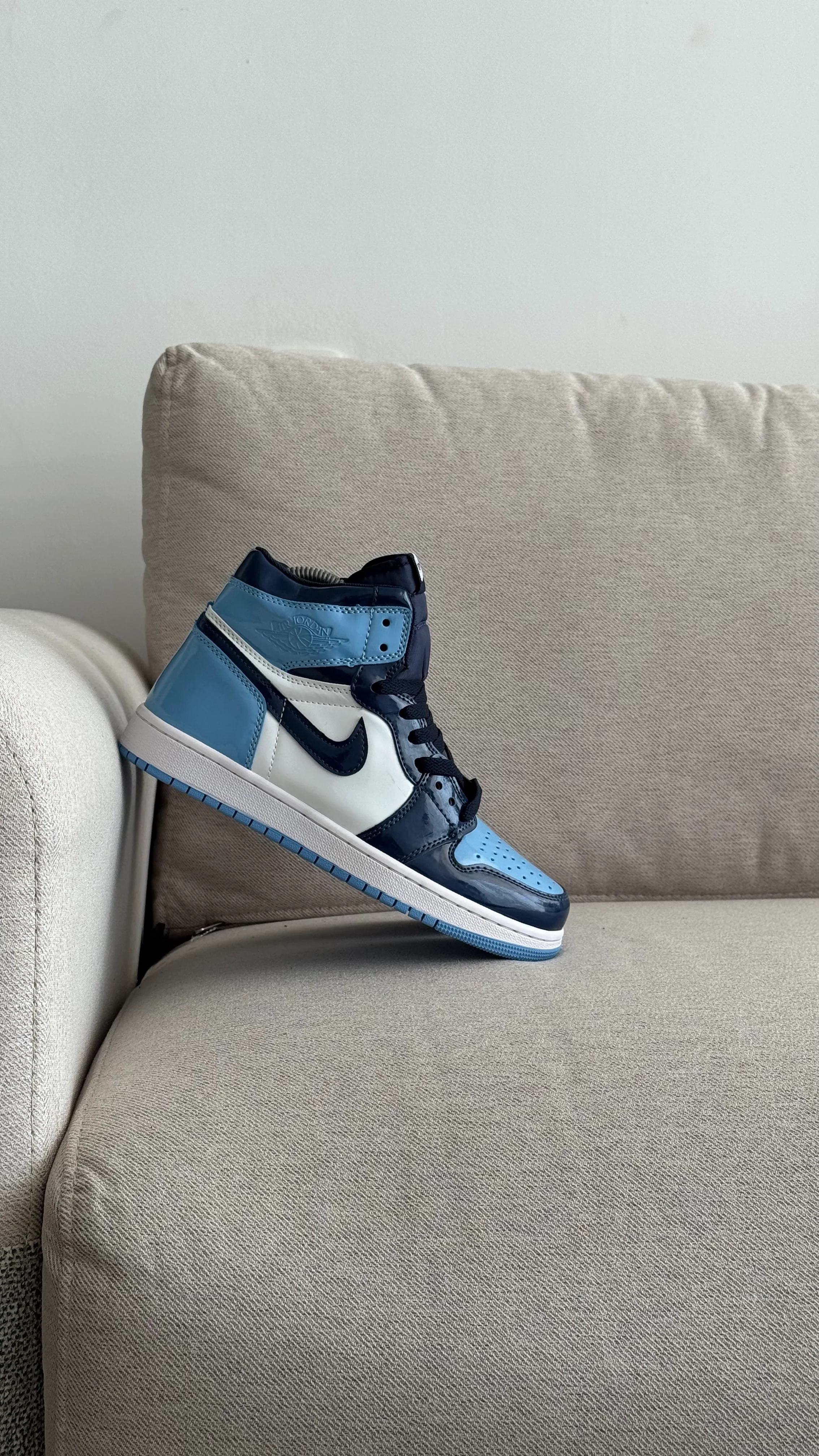 NIKE JORDAN BLUE CHAROL - Image 10