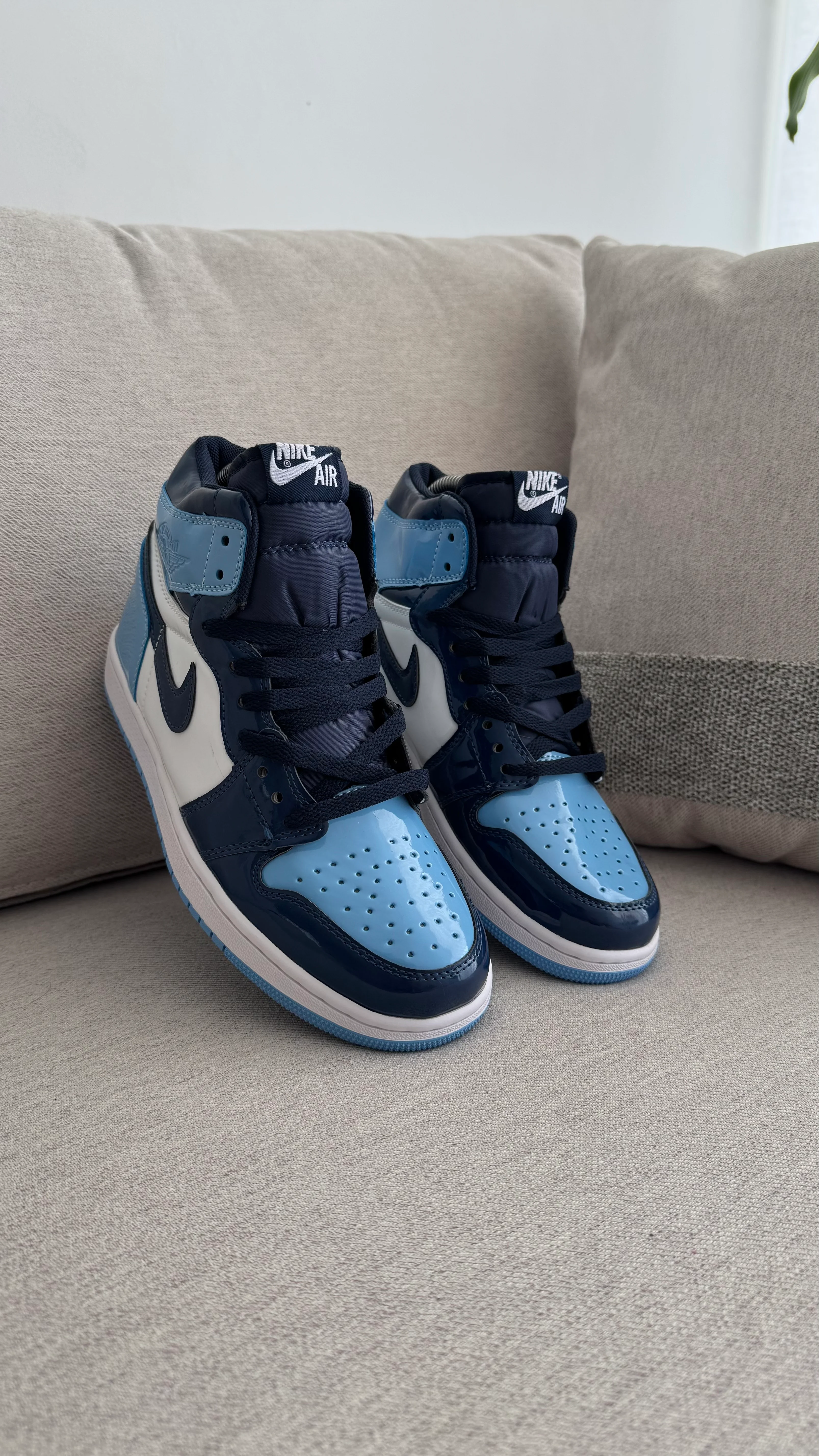 NIKE JORDAN BLUE CHAROL - Image 11