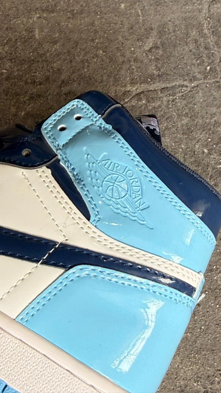 NIKE JORDAN BLUE CHAROL - Image 3