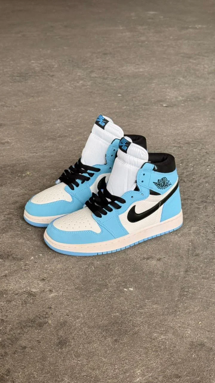 NIKE JORDAN RETRO 1 BLUE - Image 2