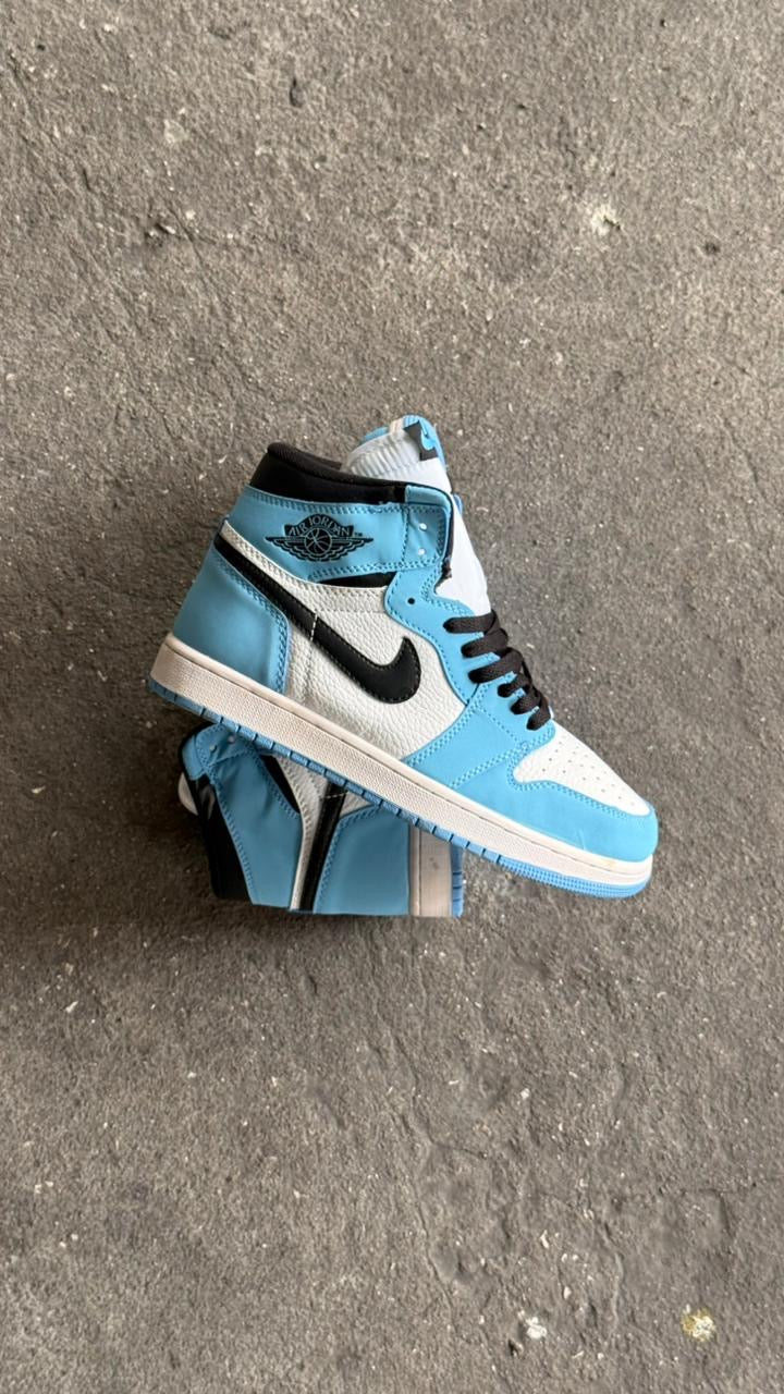 NIKE JORDAN RETRO 1 BLUE - Image 3