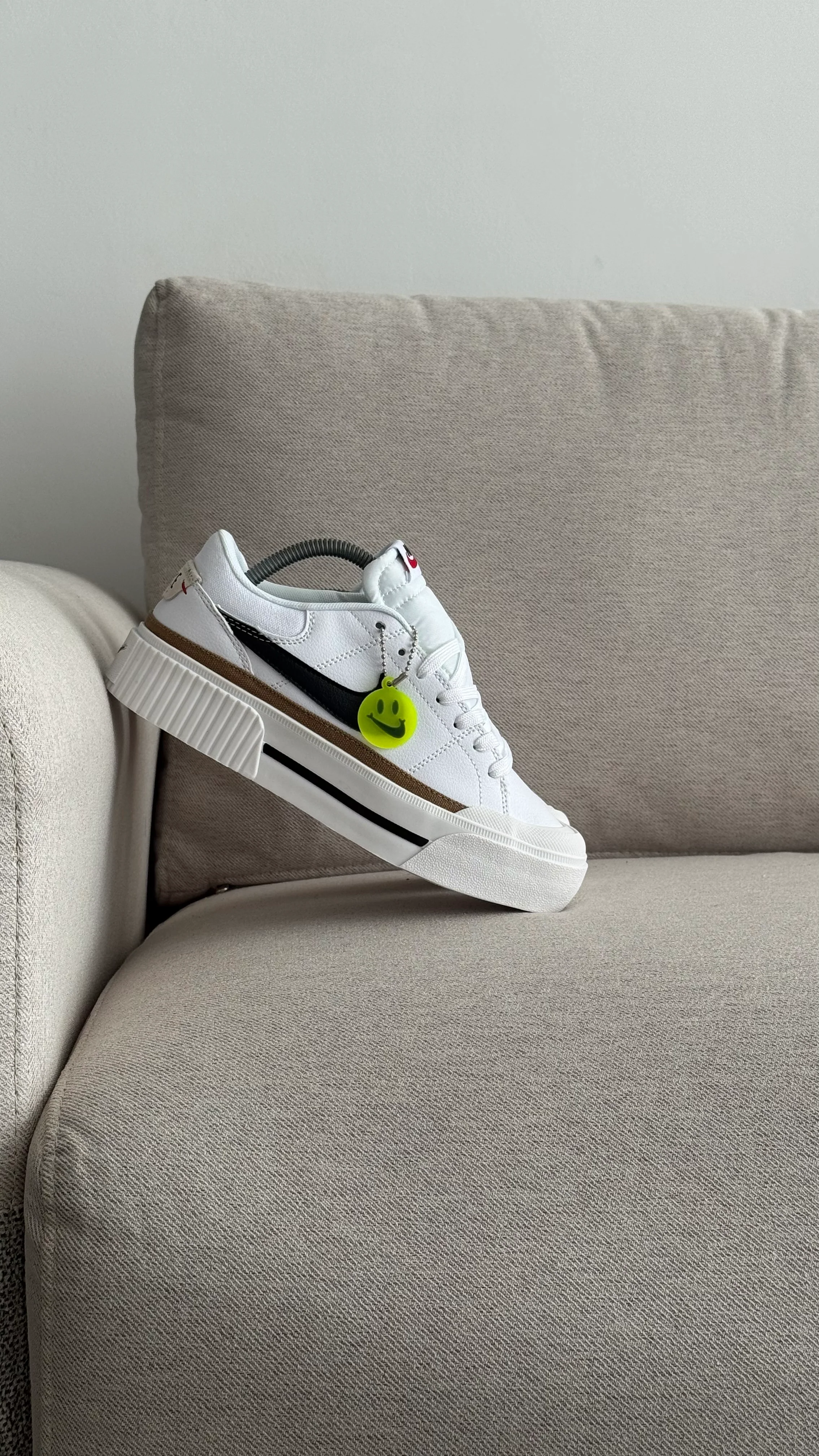 NIKE LEGACY BLANCO NEGRO PROMO - Image 5